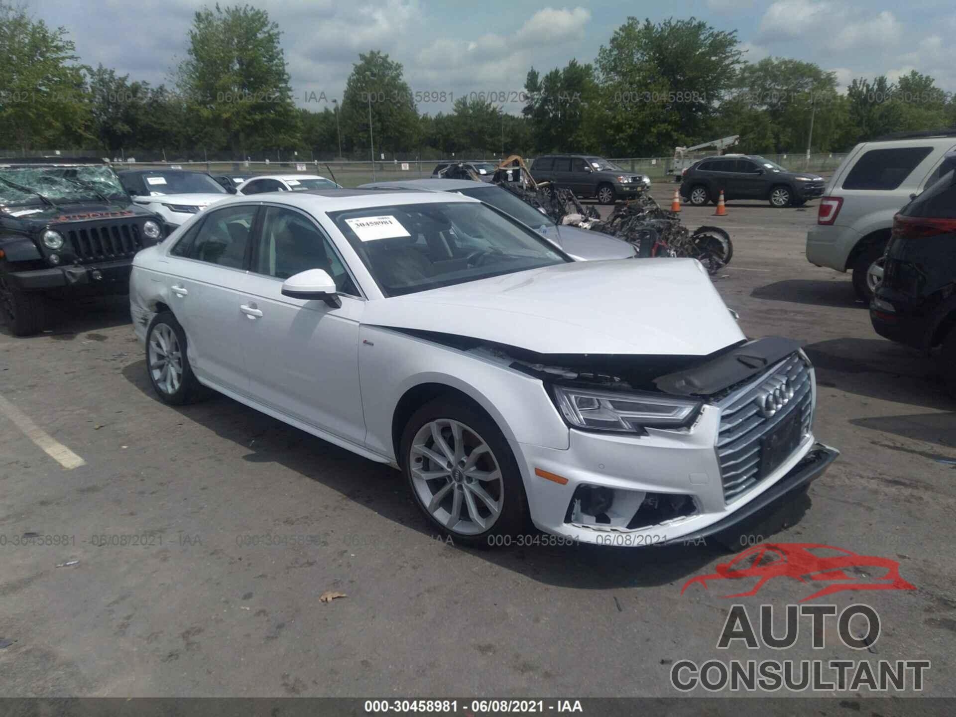 AUDI A4 2019 - WAUENAF47KN001950