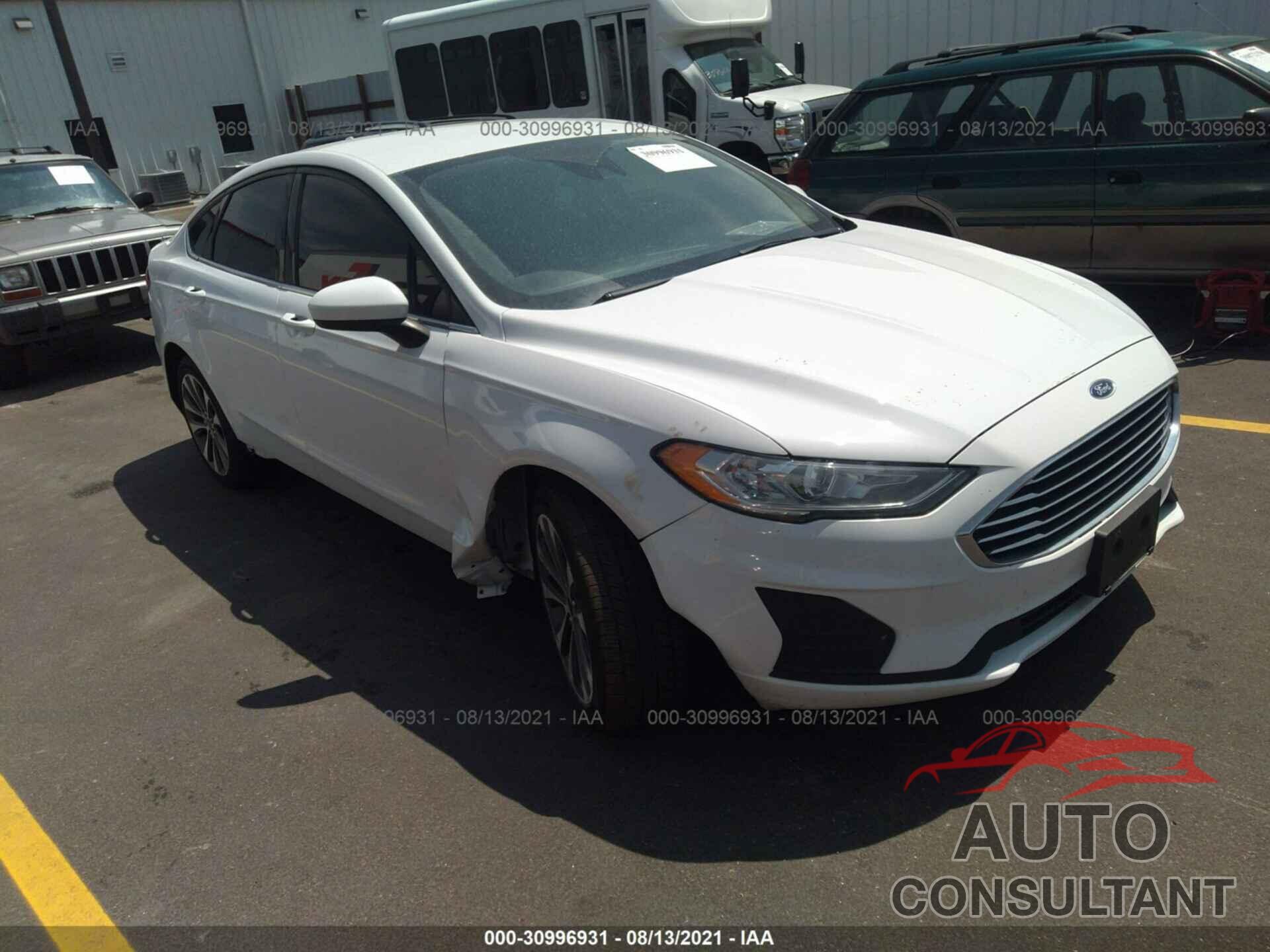 FORD FUSION 2019 - 3FA6P0T97KR224312