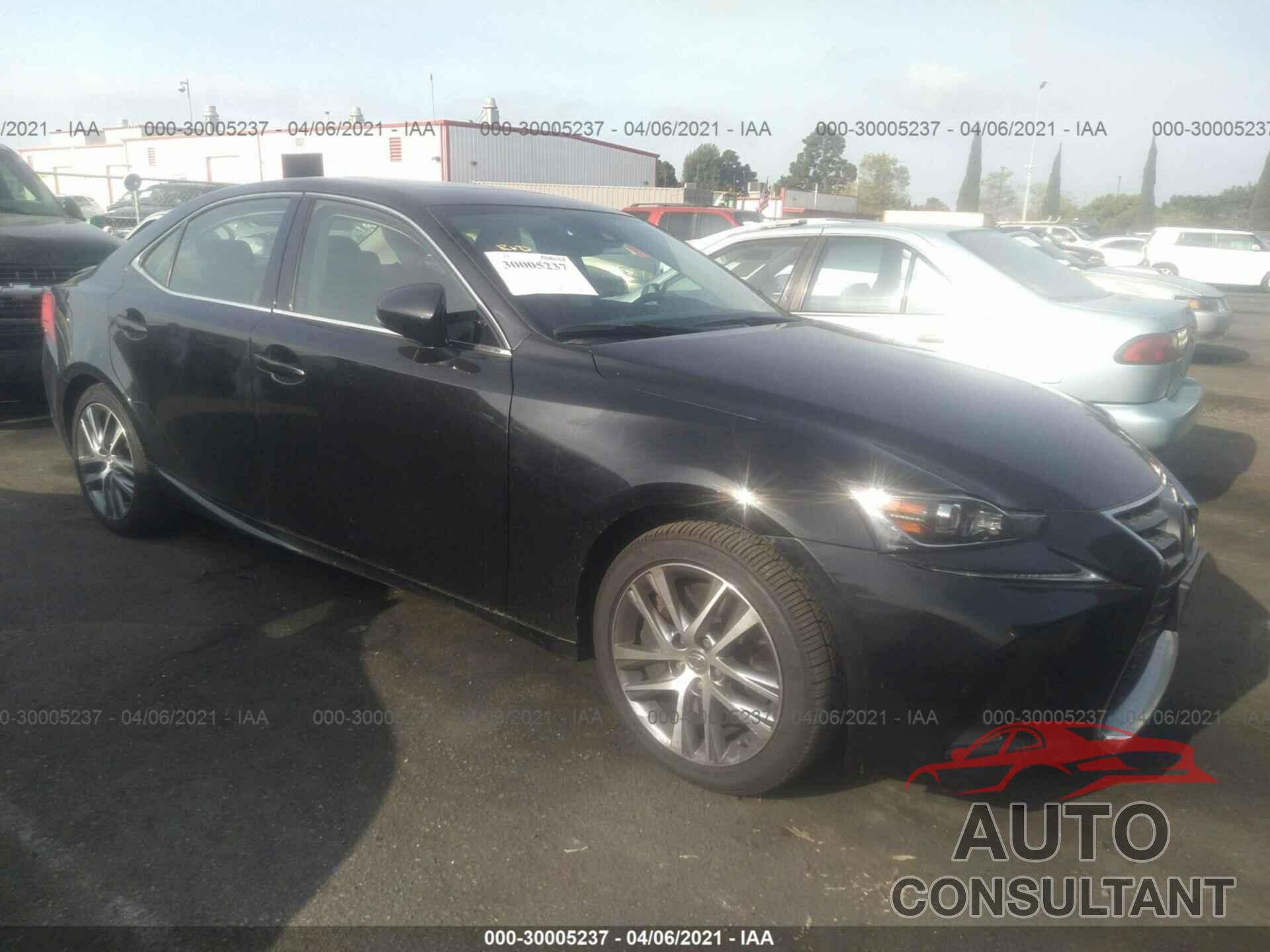 LEXUS IS 2019 - JTHBA1D25K5090418