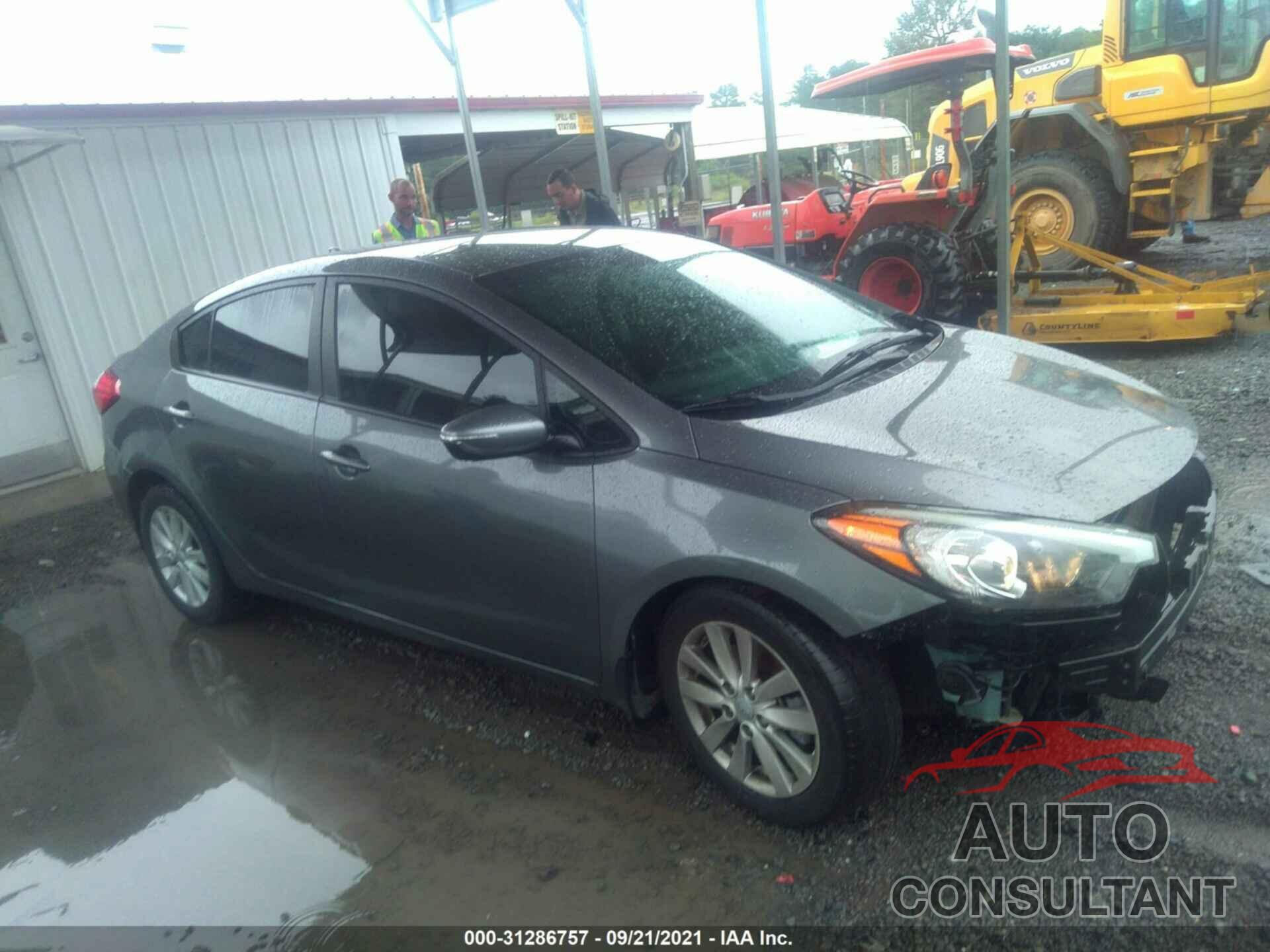 KIA FORTE 2016 - KNAFX4A69G5567043
