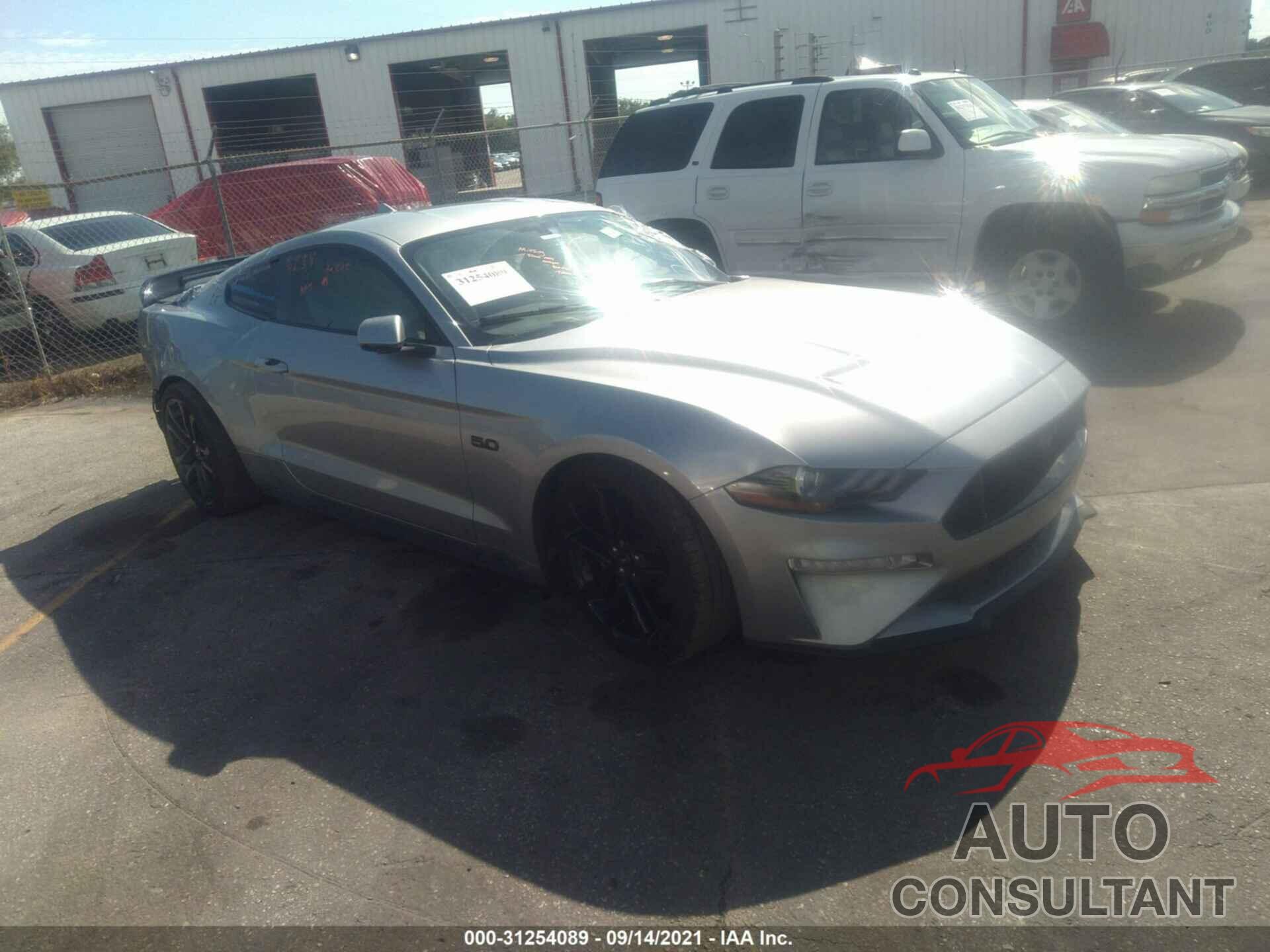 FORD MUSTANG 2020 - 1FA6P8CF5L5161977