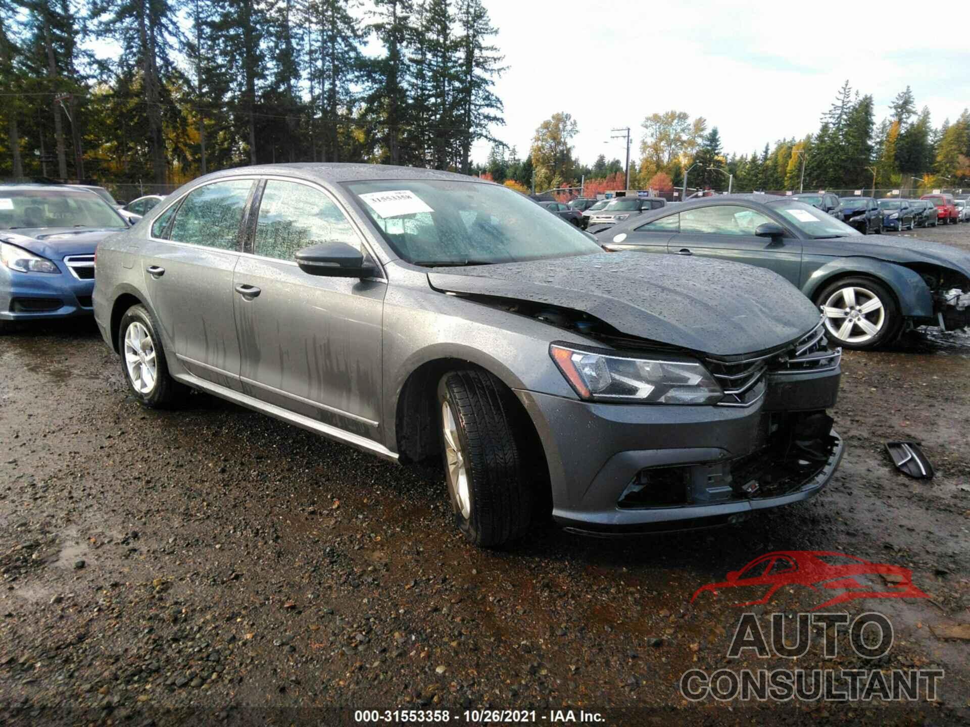 VOLKSWAGEN PASSAT 2017 - 1VWAT7A3XHC013908