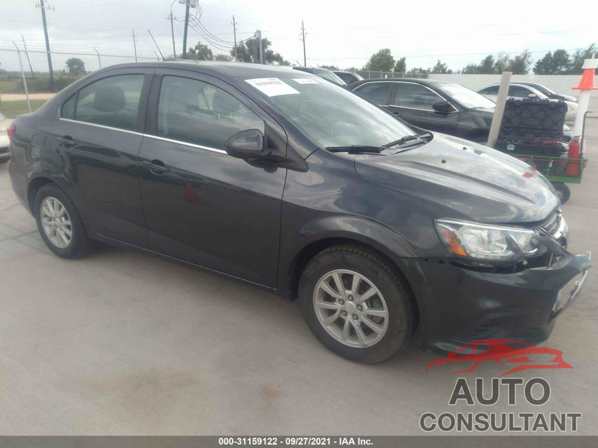 CHEVROLET SONIC 2017 - 1G1JD5SH3H4130554