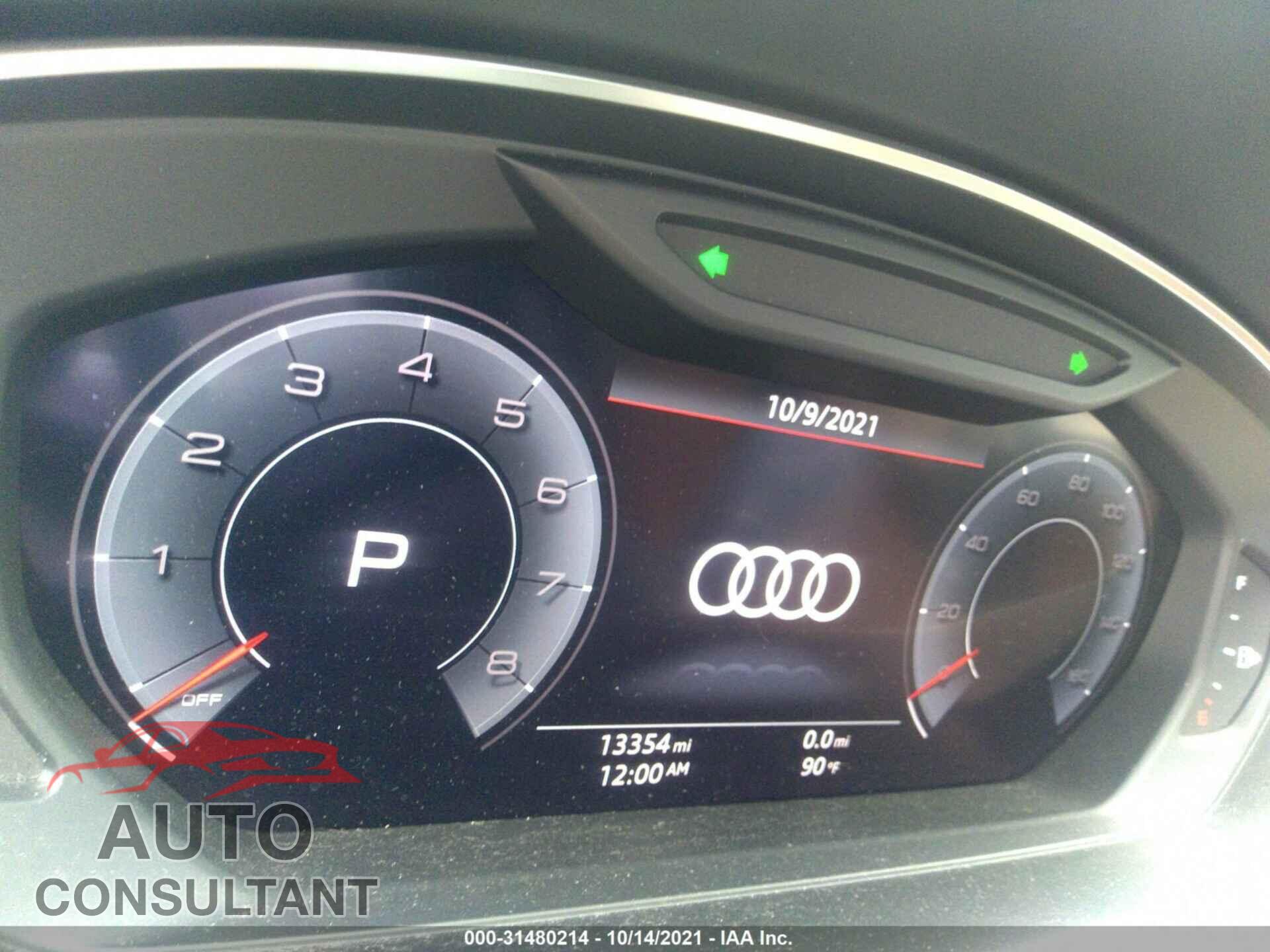 AUDI A8 2019 - WAU8DAF8XKN009687