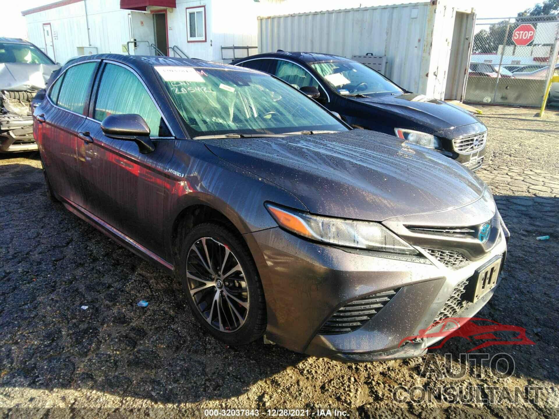 TOYOTA CAMRY 2020 - 4T1G31AK4LU009935