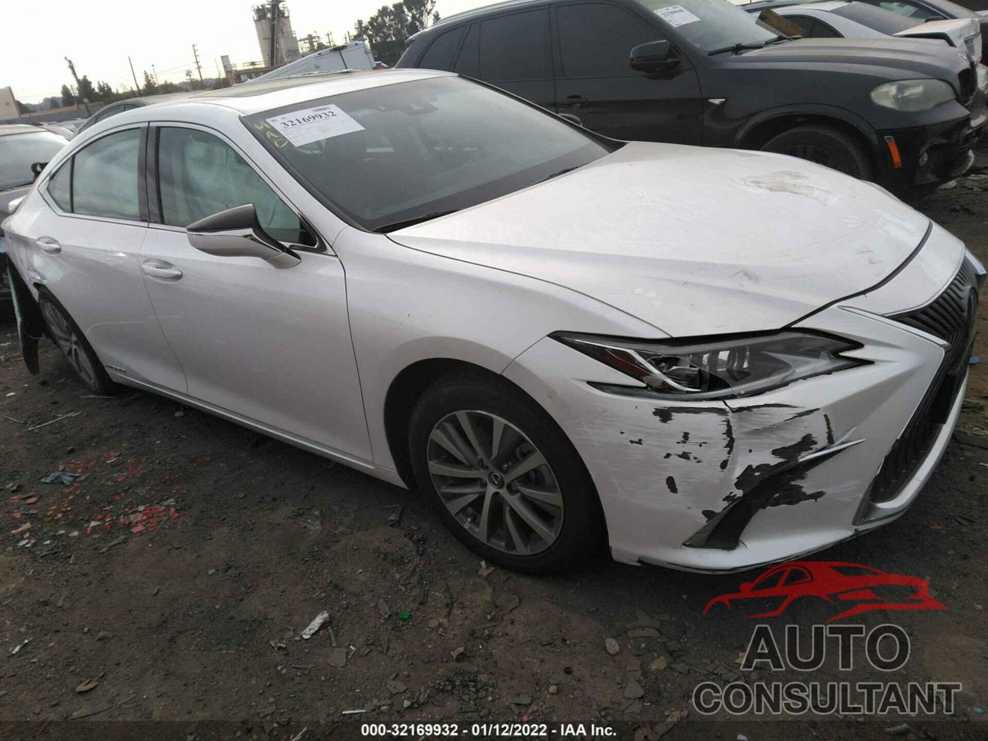 LEXUS ES 2020 - 58AC21B12LU010257