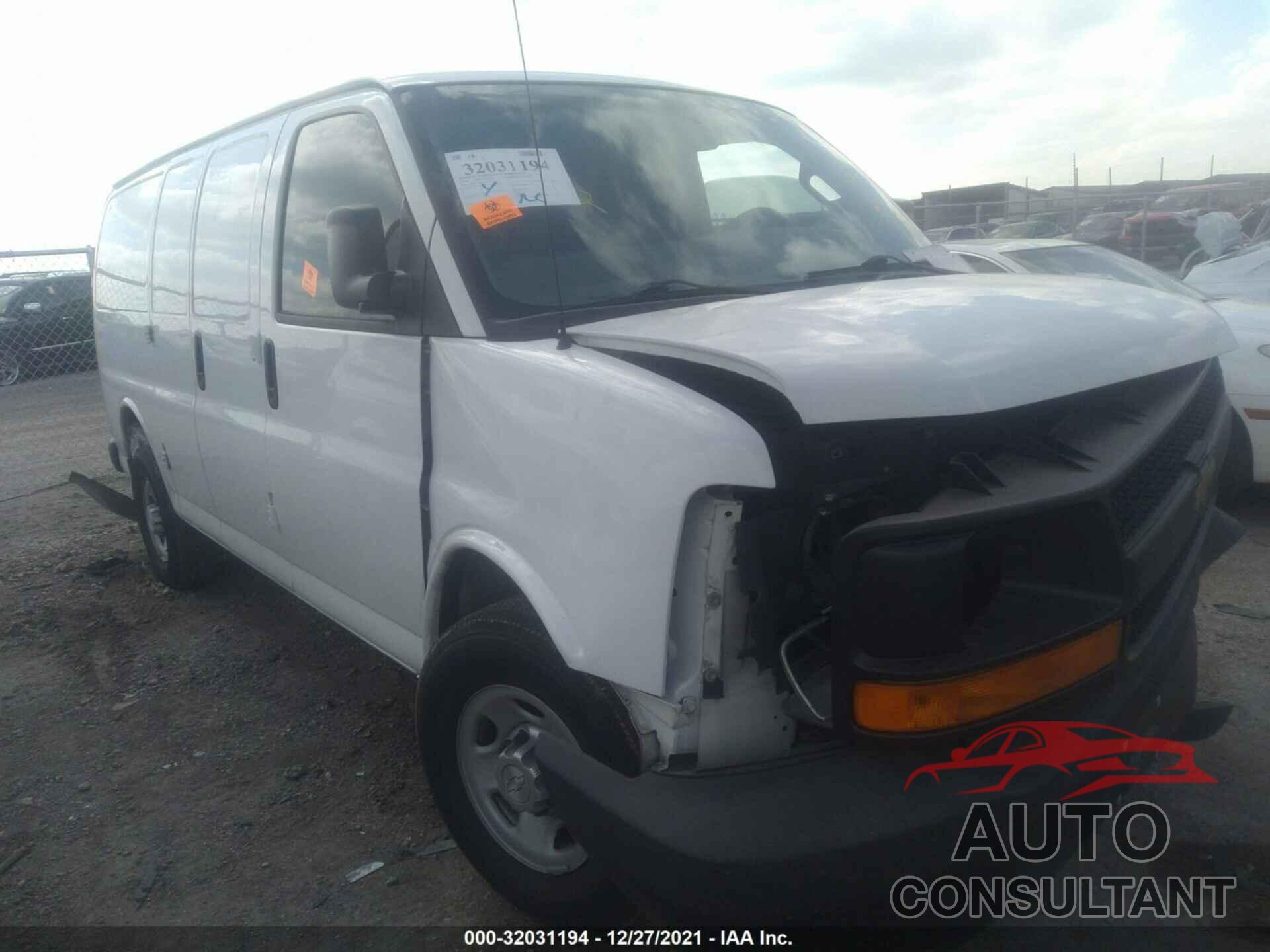 CHEVROLET EXPRESS CARGO VAN 2016 - 1GCWGAFF1G1120675