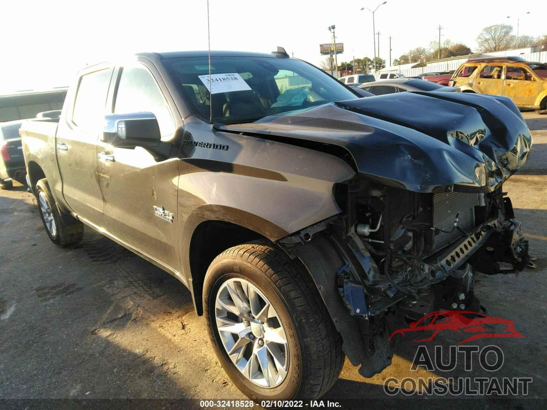 CHEVROLET SILVERADO 1500 2021 - 1GCPWEED0MZ134448