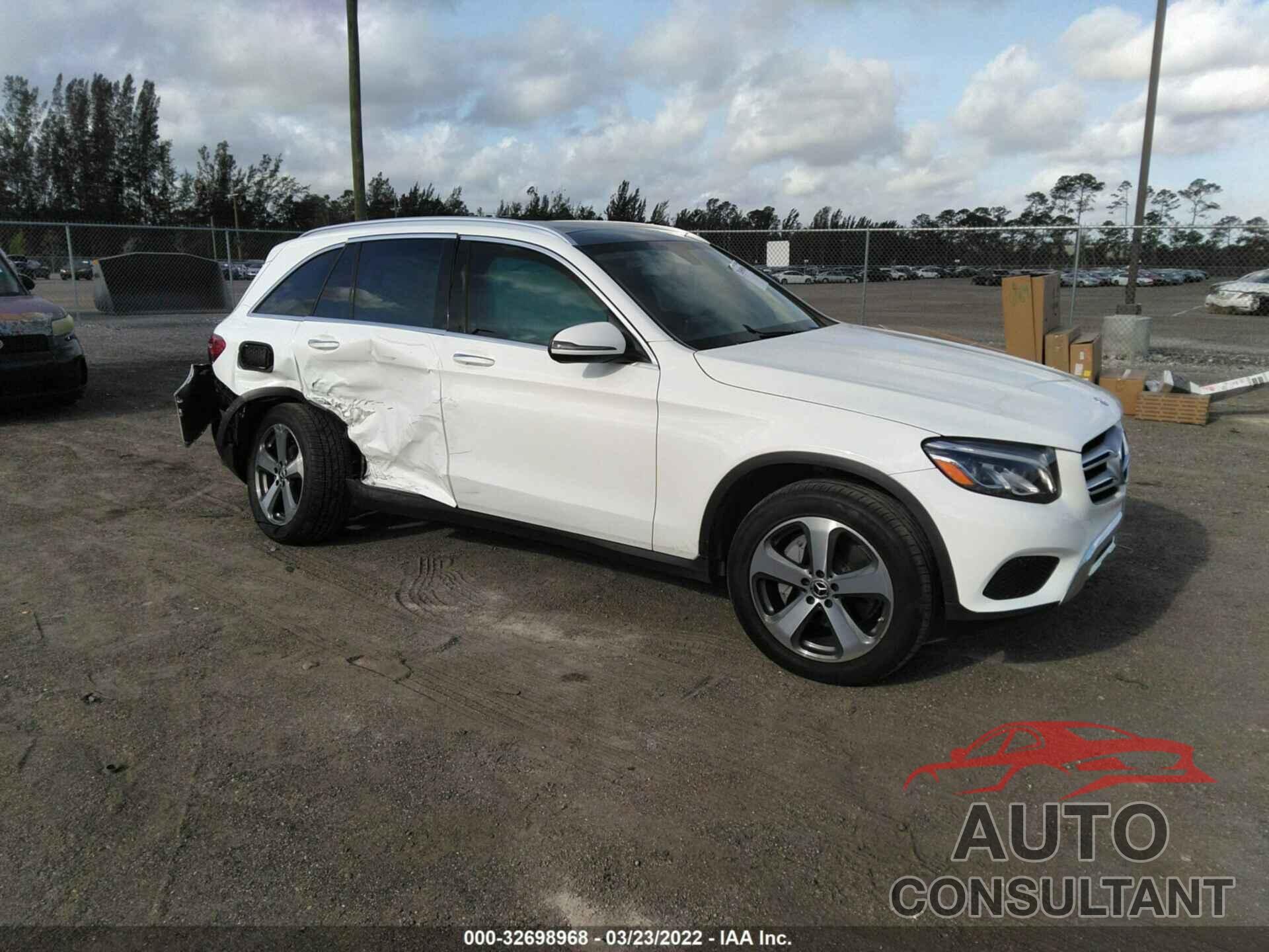 MERCEDES-BENZ GLC 2017 - WDC0G4JB5HF210017