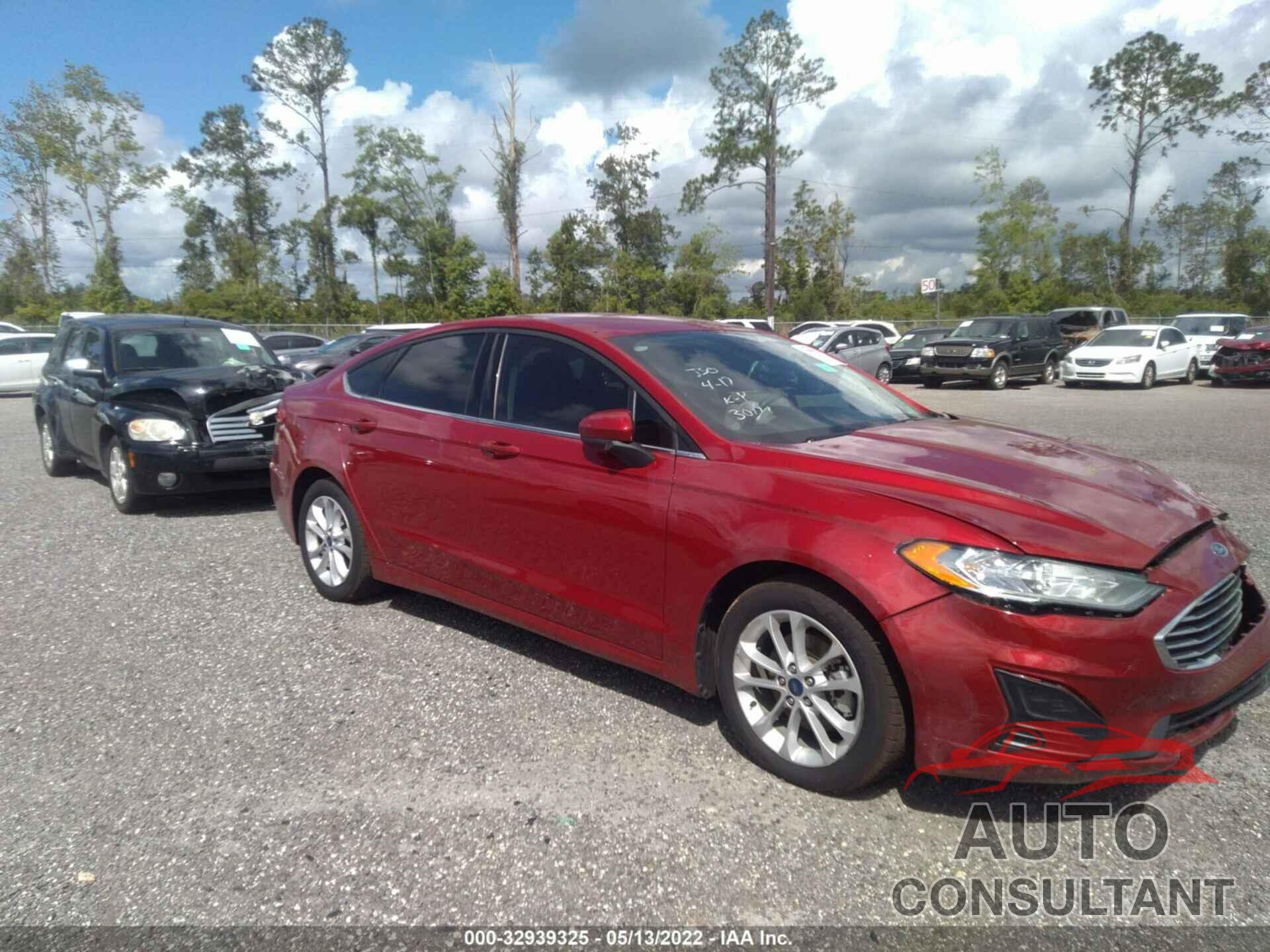 FORD FUSION HYBRID 2020 - 3FA6P0LU2LR233019