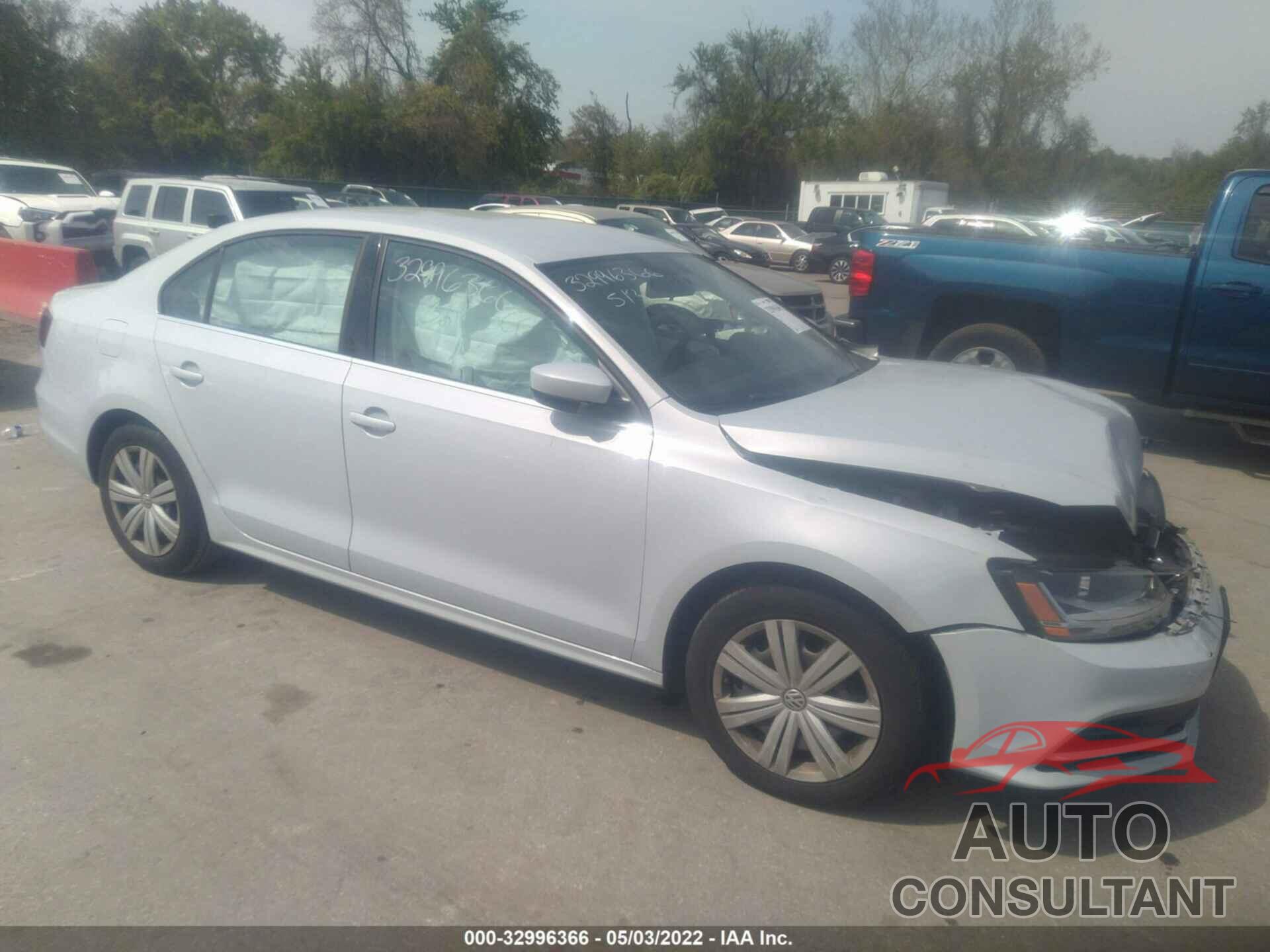 VOLKSWAGEN JETTA 2017 - 3VW2B7AJ2HM414759