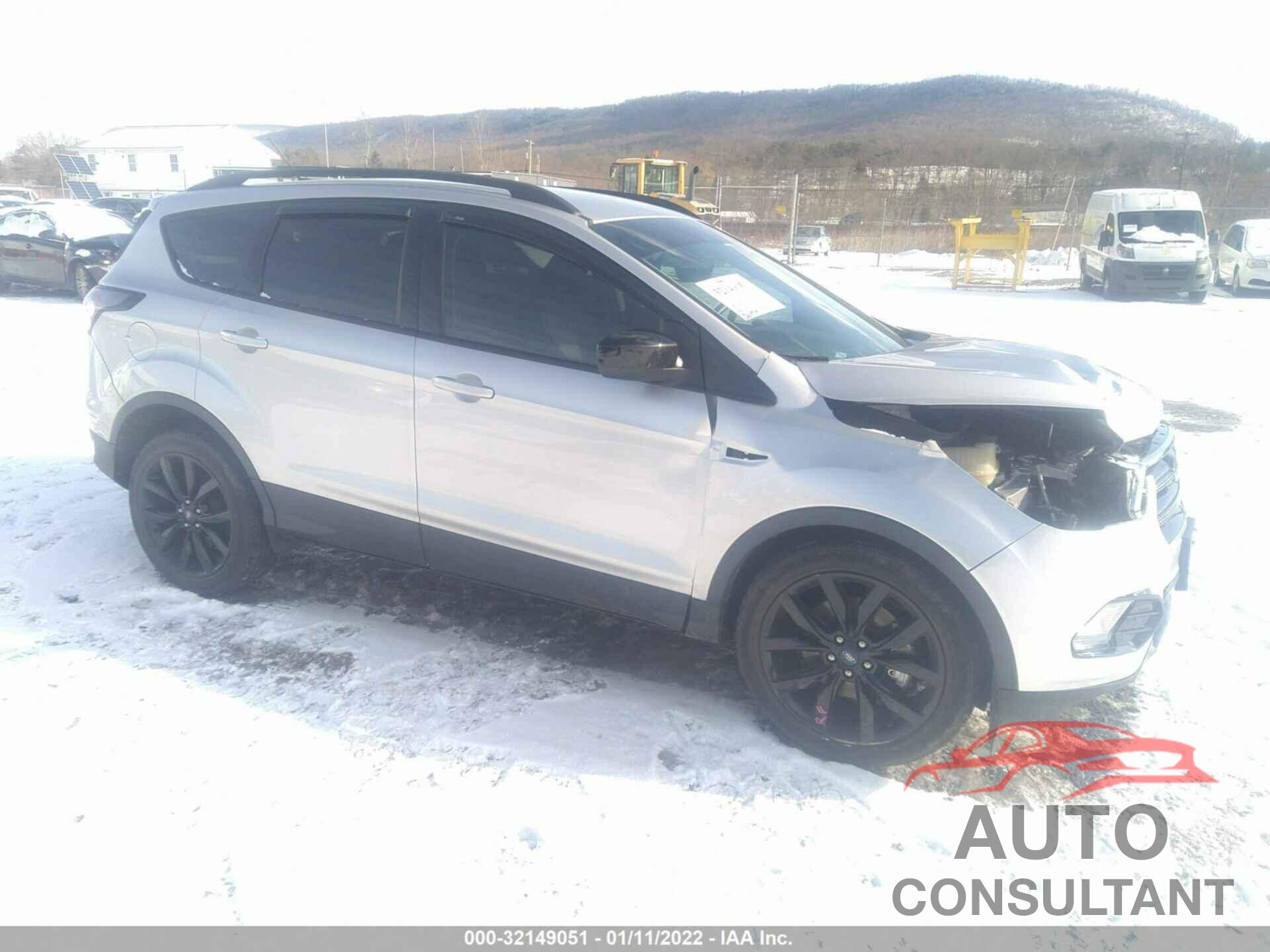FORD ESCAPE 2017 - 1FMCU9GD0HUC57979