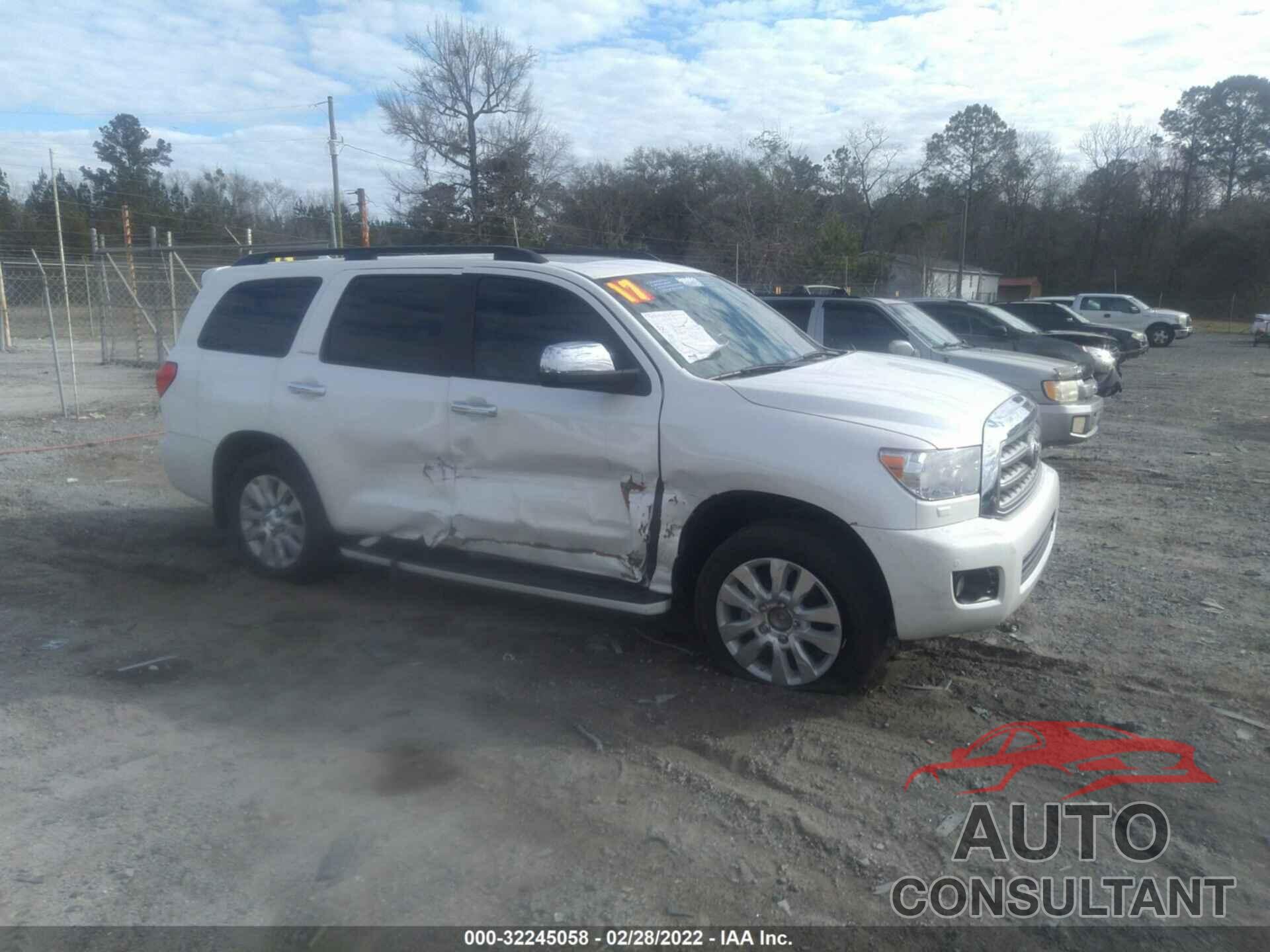 TOYOTA SEQUOIA 2017 - 5TDYY5G13HS068888