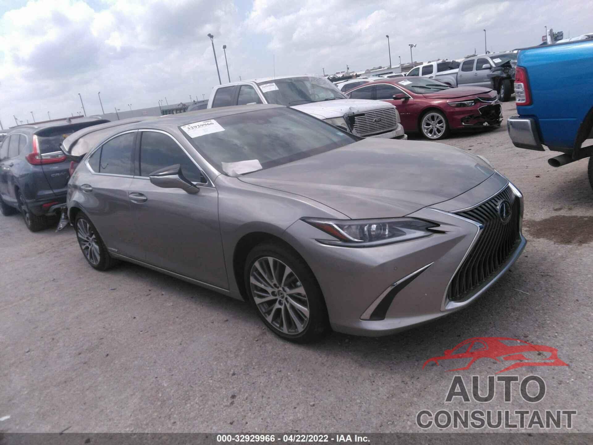 LEXUS ES 2021 - 58ADA1C14MU003334