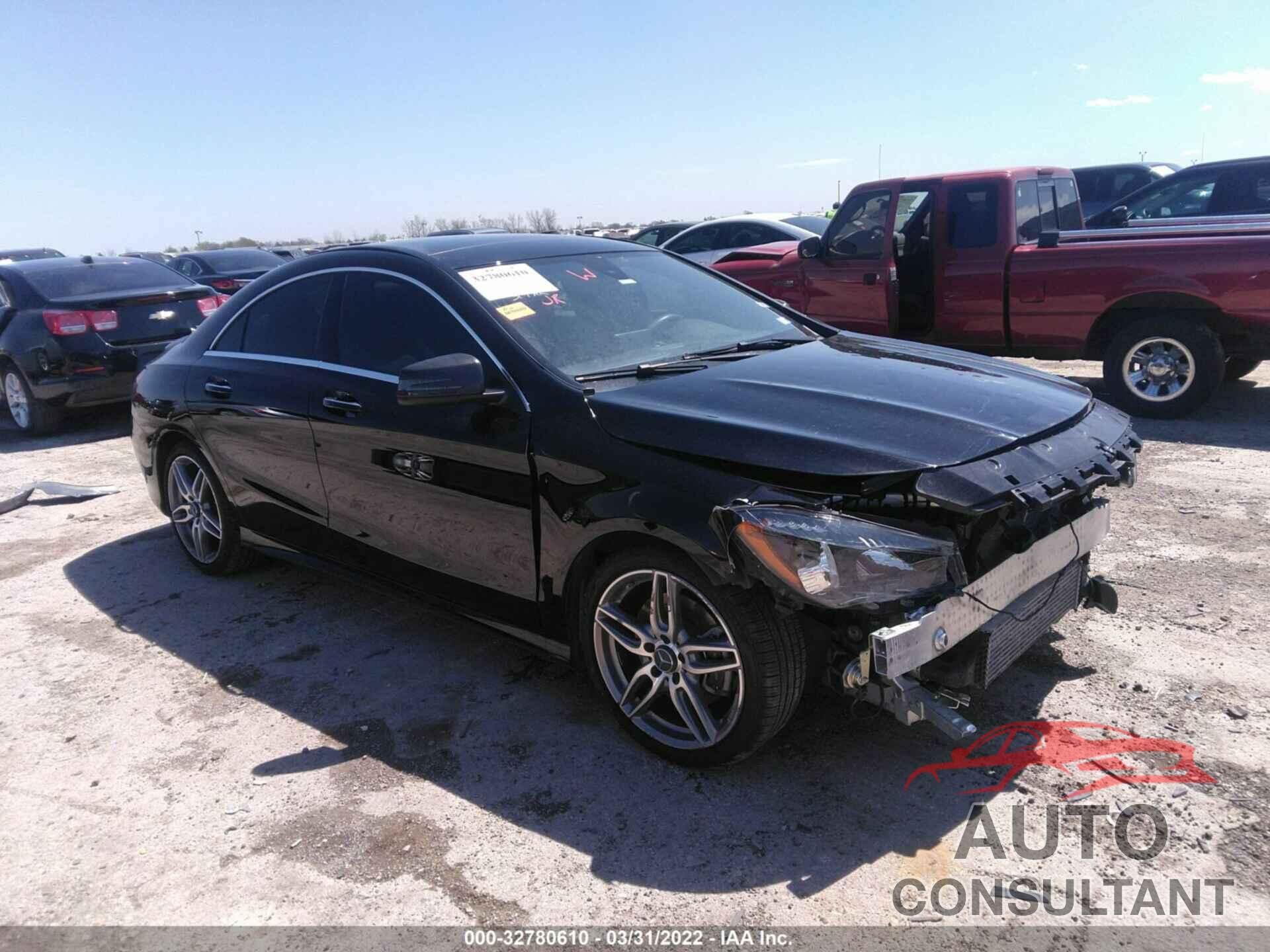 MERCEDES-BENZ CLA 2018 - WDDSJ4EB4JN563876