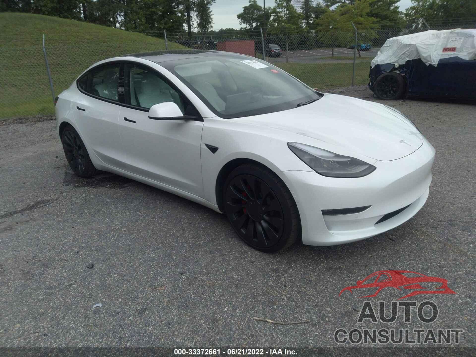 TESLA MODEL 3 2021 - 5YJ3E1EC2MF026534