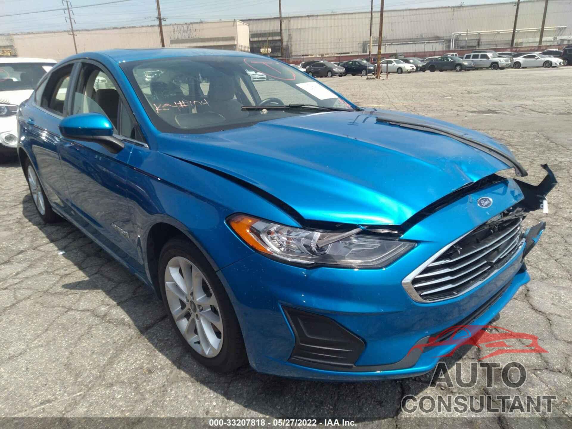 FORD FUSION HYBRID 2019 - 3FA6P0LU6KR241056