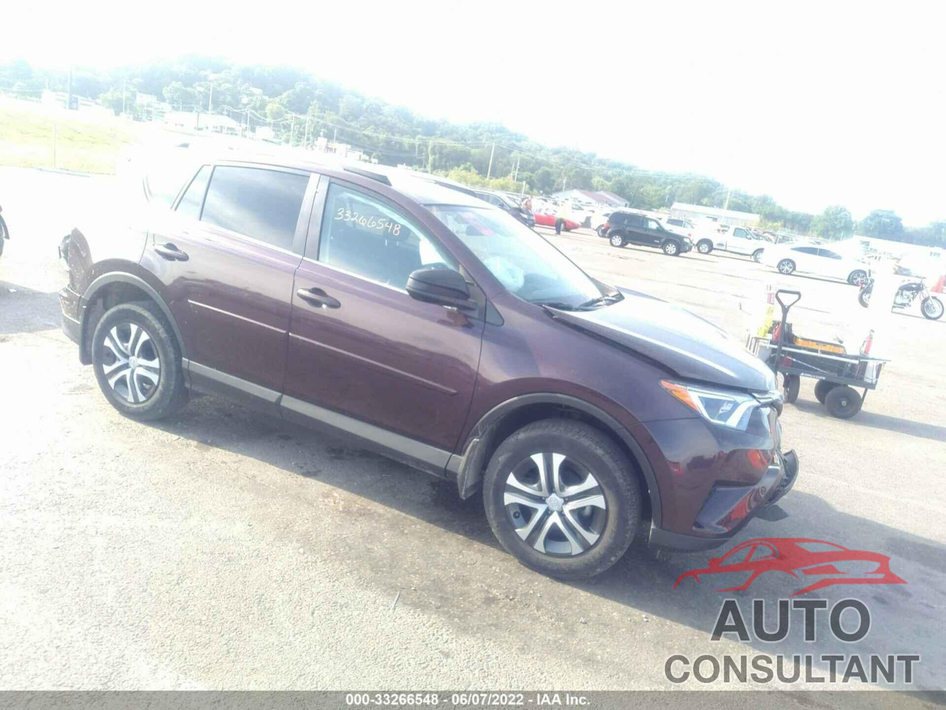 TOYOTA RAV4 2018 - 2T3BFREV9JW703187