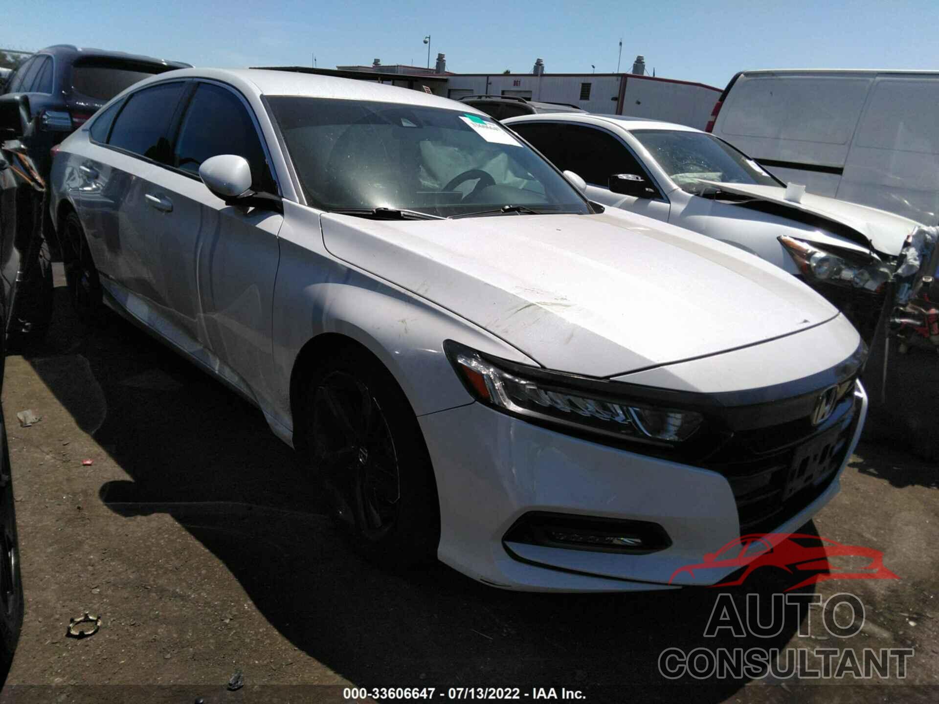 HONDA ACCORD SEDAN 2018 - 1HGCV1F35JA063095