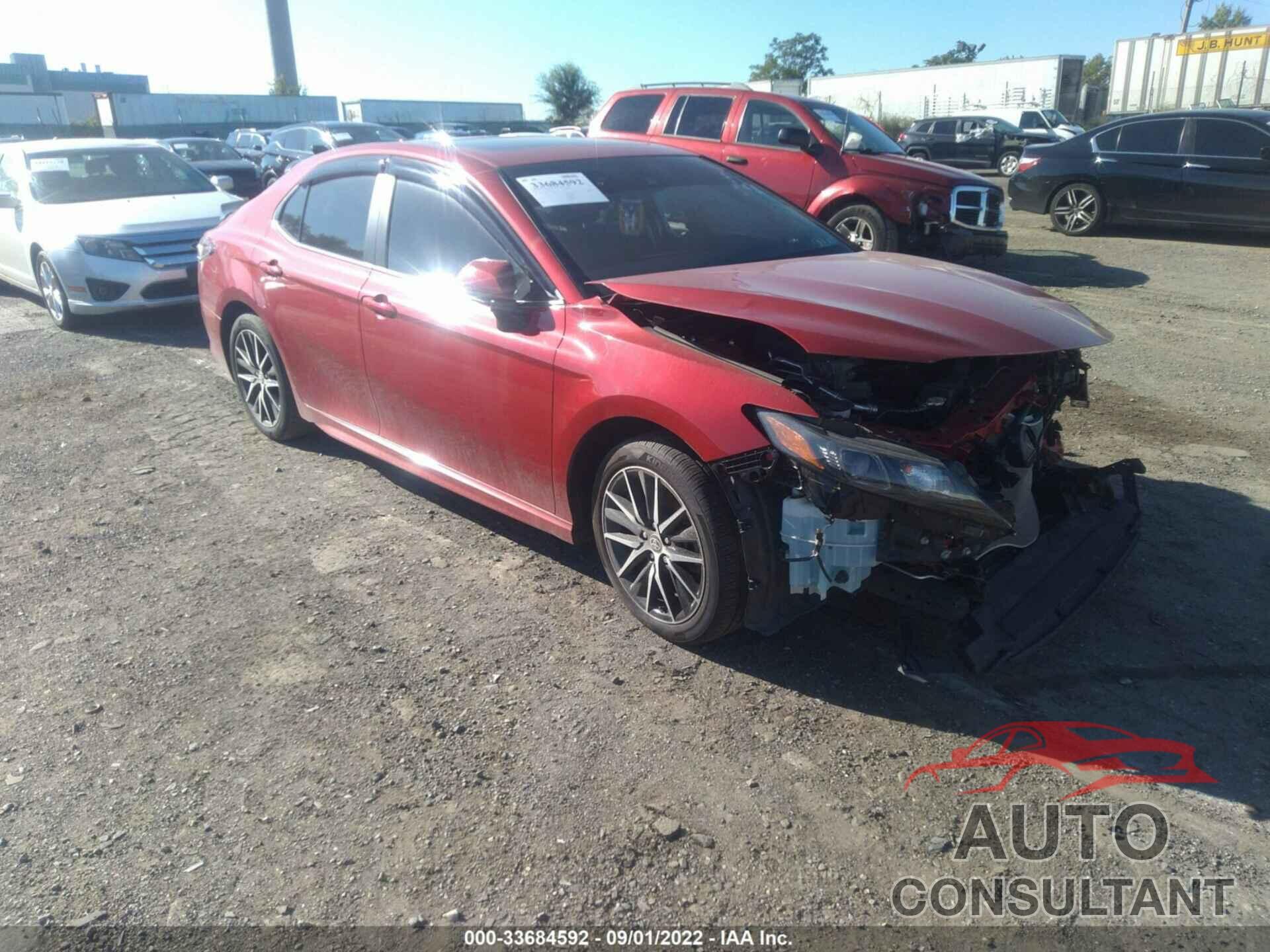 TOYOTA CAMRY 2021 - 4T1G11AK6MU474689