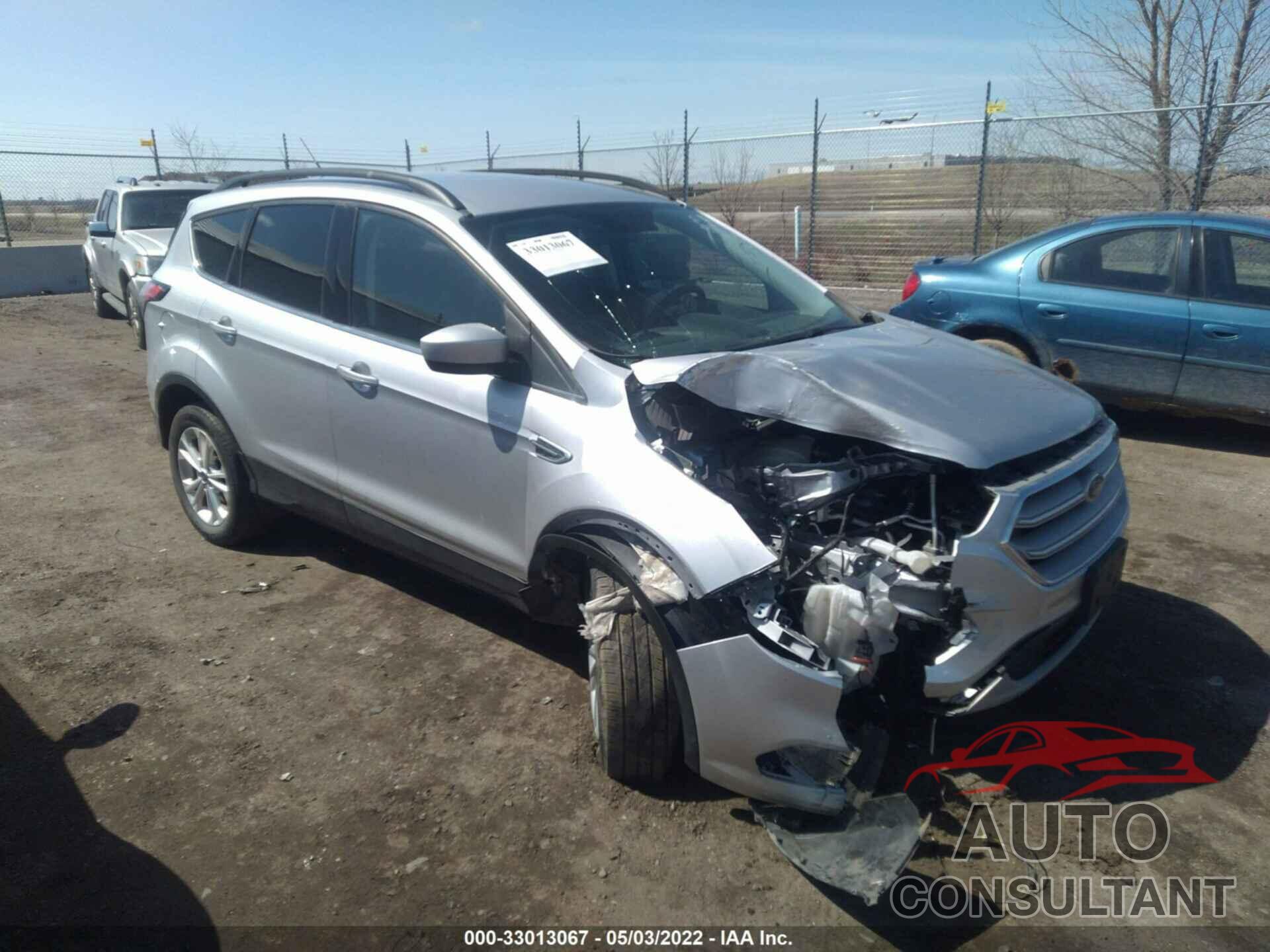 FORD ESCAPE 2018 - 1FMCU9GD0JUC11154