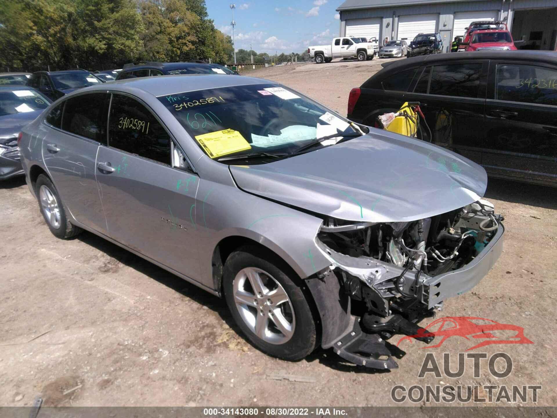 CHEVROLET MALIBU 2020 - 1G1ZB5ST3LF154881