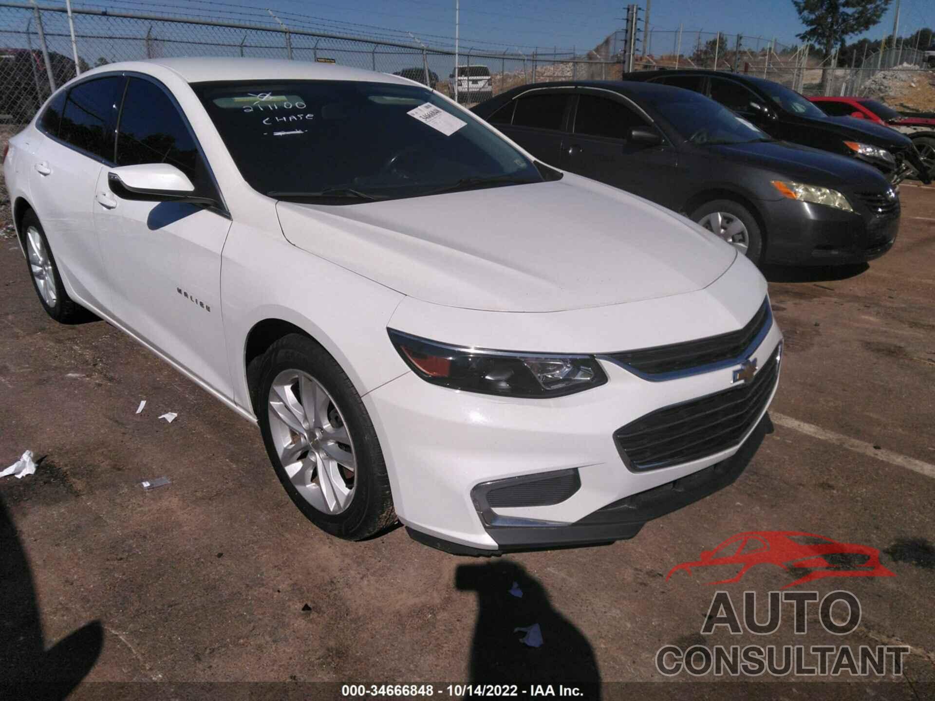 CHEVROLET MALIBU 2016 - 1G1ZE5ST9GF211100