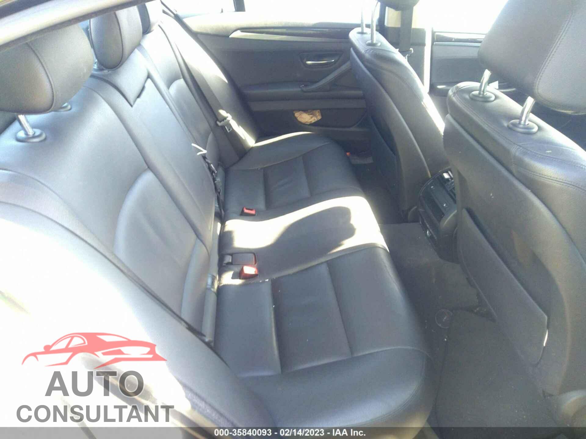 BMW 5 SERIES 2015 - WBA5B3C56FD545143