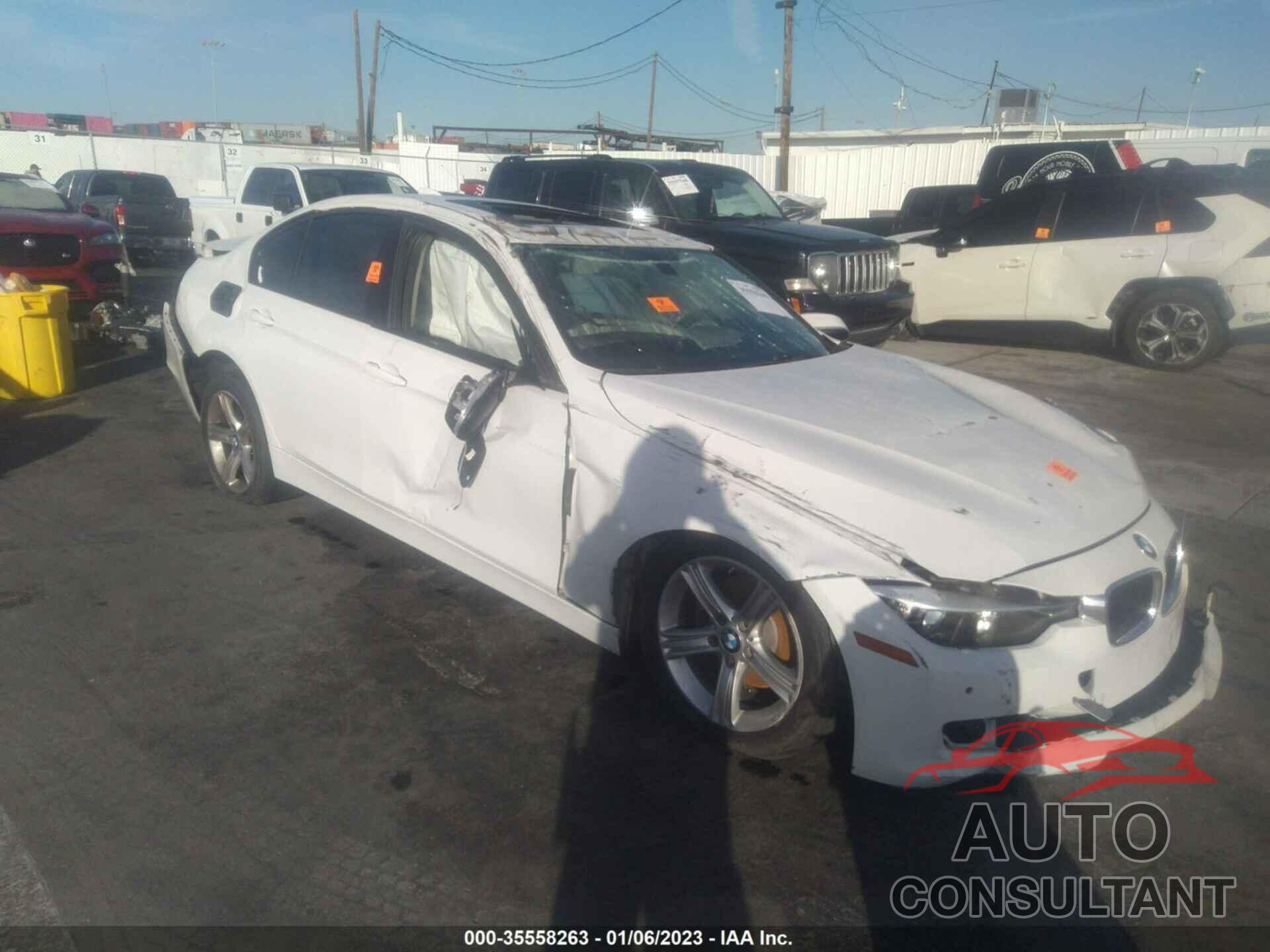 BMW 3 SERIES 2015 - WBA3C1G55FNR50150