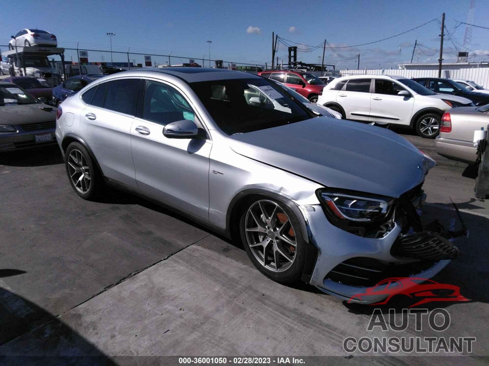 MERCEDES-BENZ GLC 2020 - W1N0J6EB7LF784245