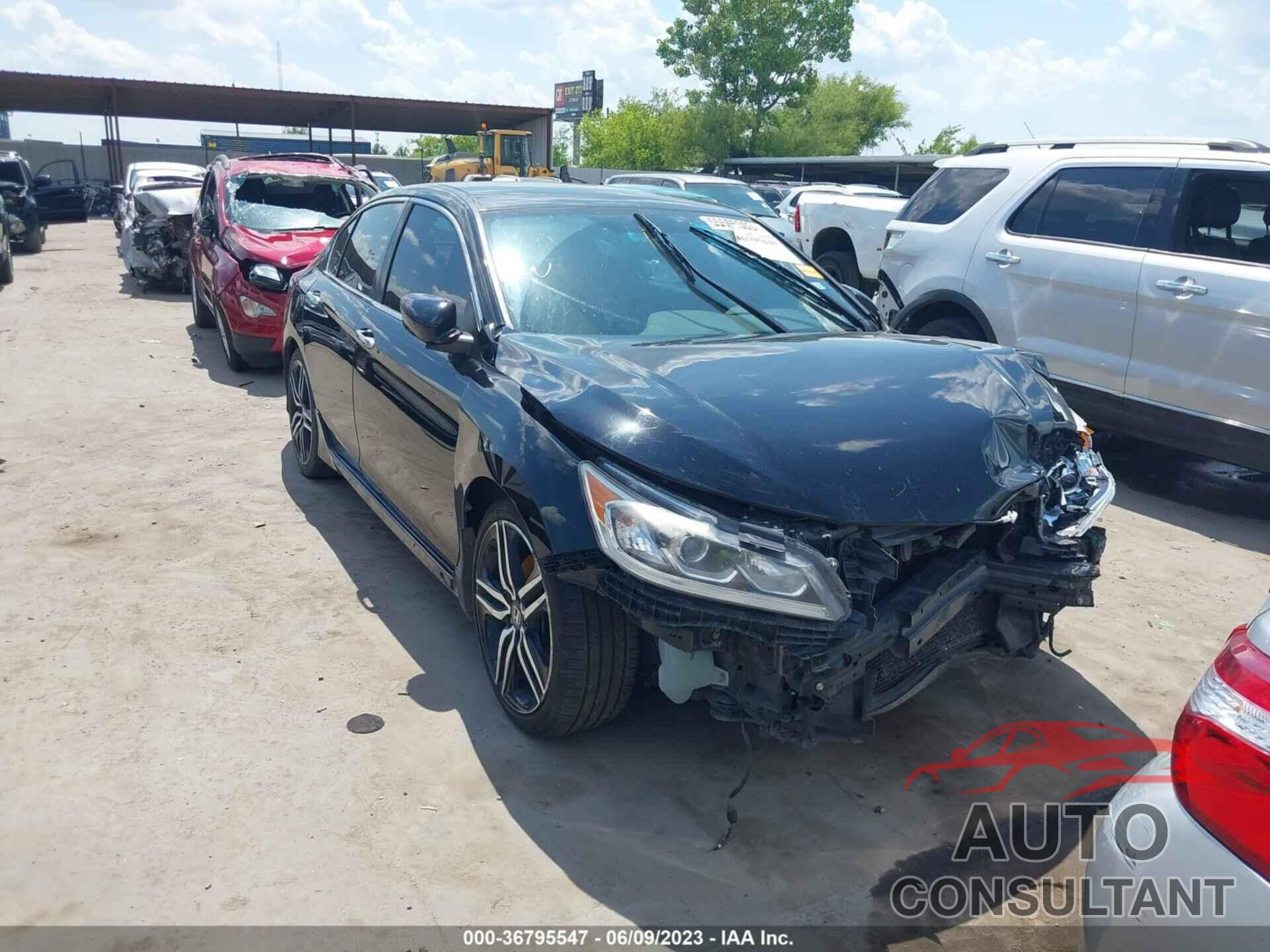HONDA ACCORD 2017 - 1HGCR2F11HA216946