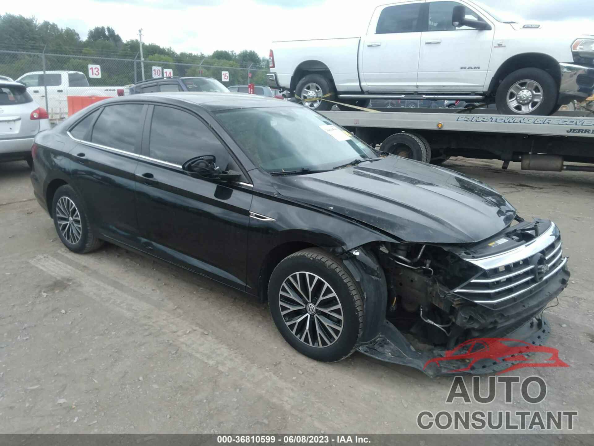 VOLKSWAGEN JETTA 2019 - 3VWE57BU5KM026266
