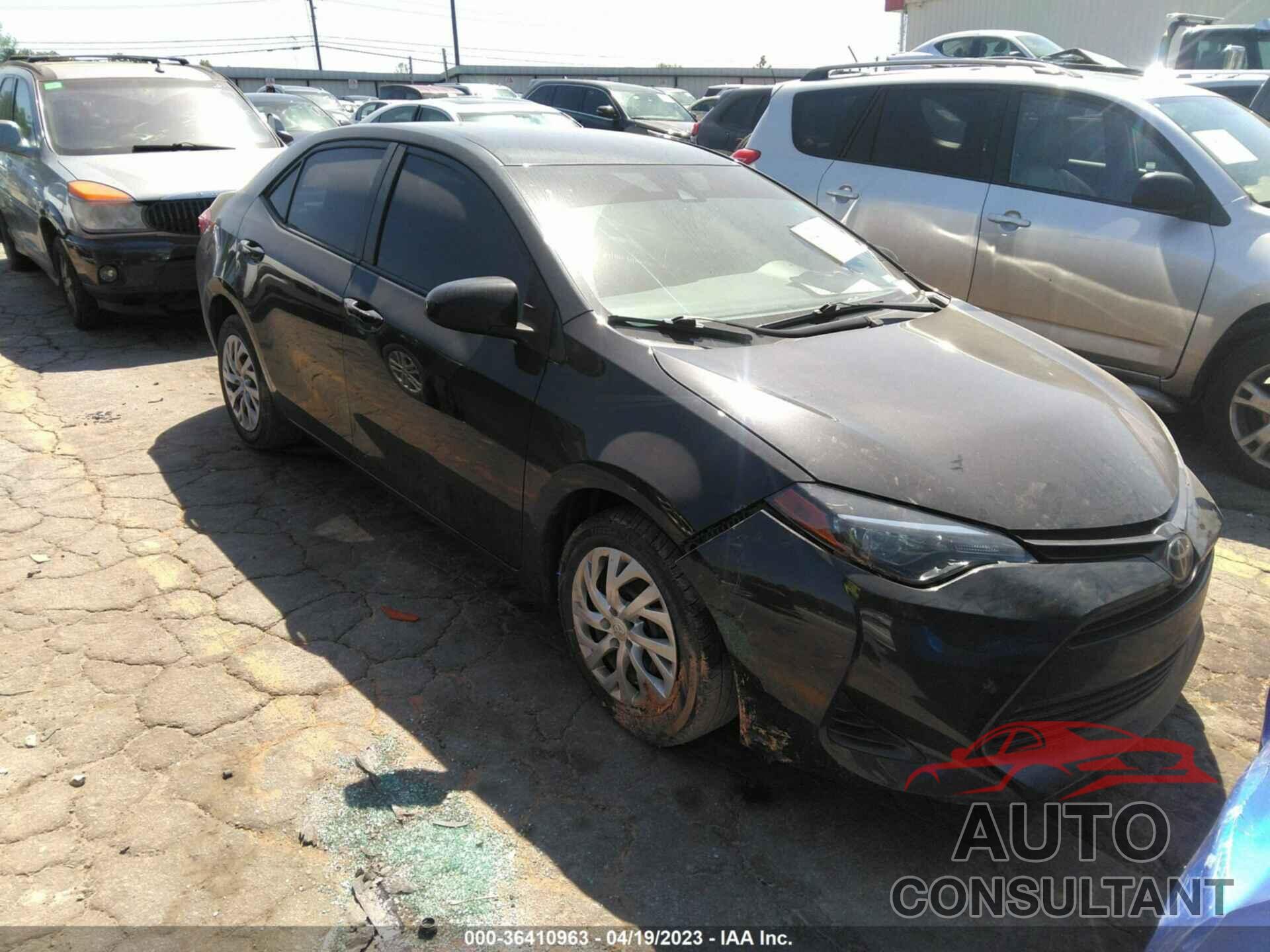 TOYOTA COROLLA 2019 - 2T1BURHE8KC172688