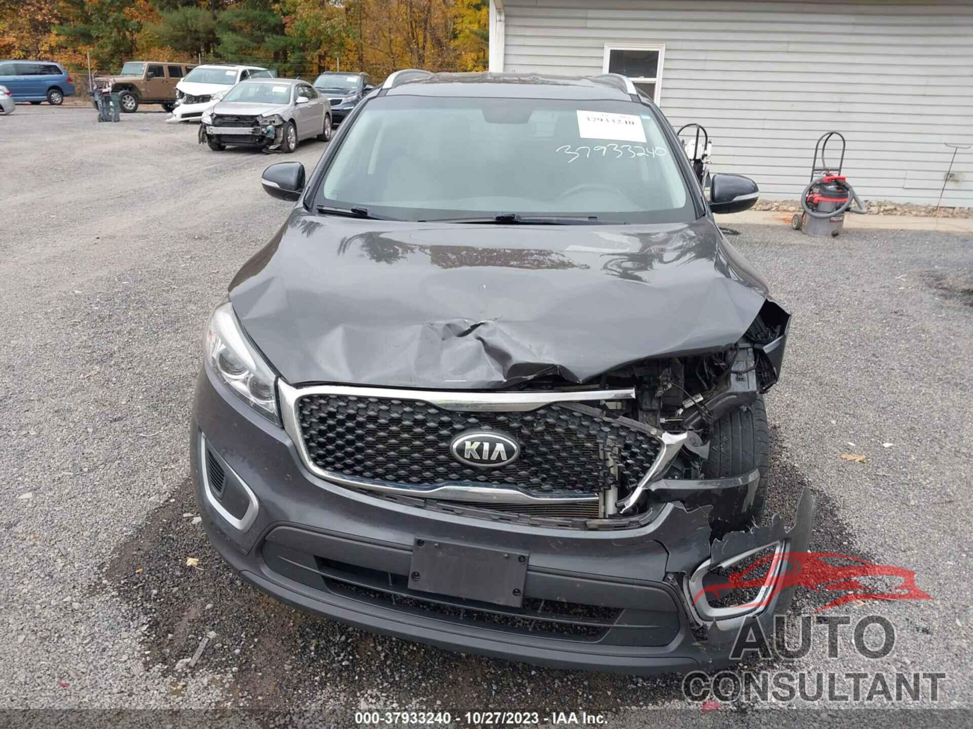 KIA SORENTO 2018 - 5XYPGDA35JG423761