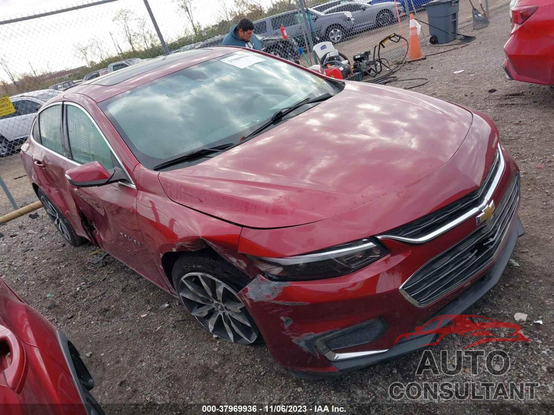 CHEVROLET MALIBU 2017 - 1G1ZE5ST4HF246497