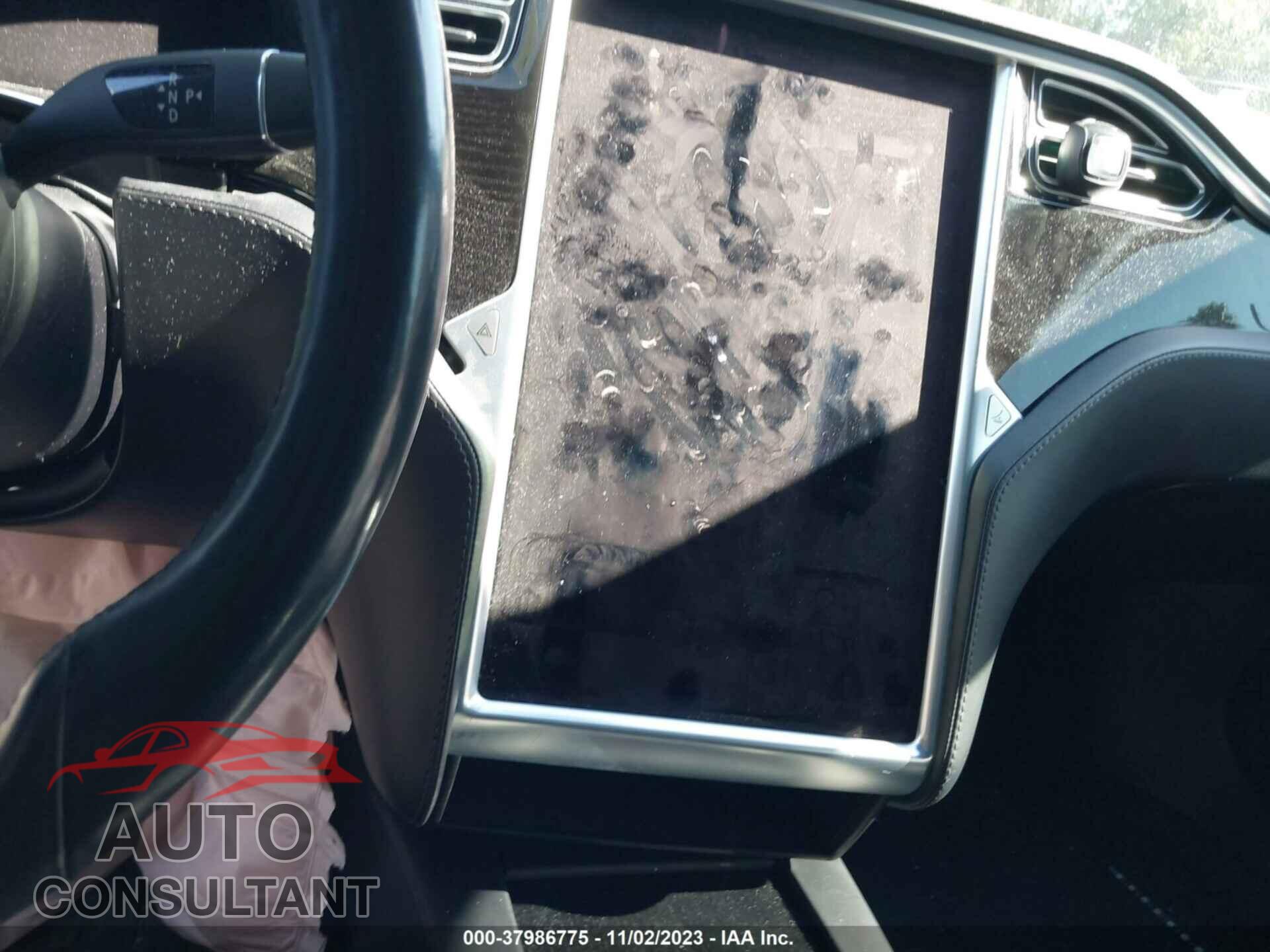 TESLA MODEL S 2017 - 5YJSA1E26HF232007