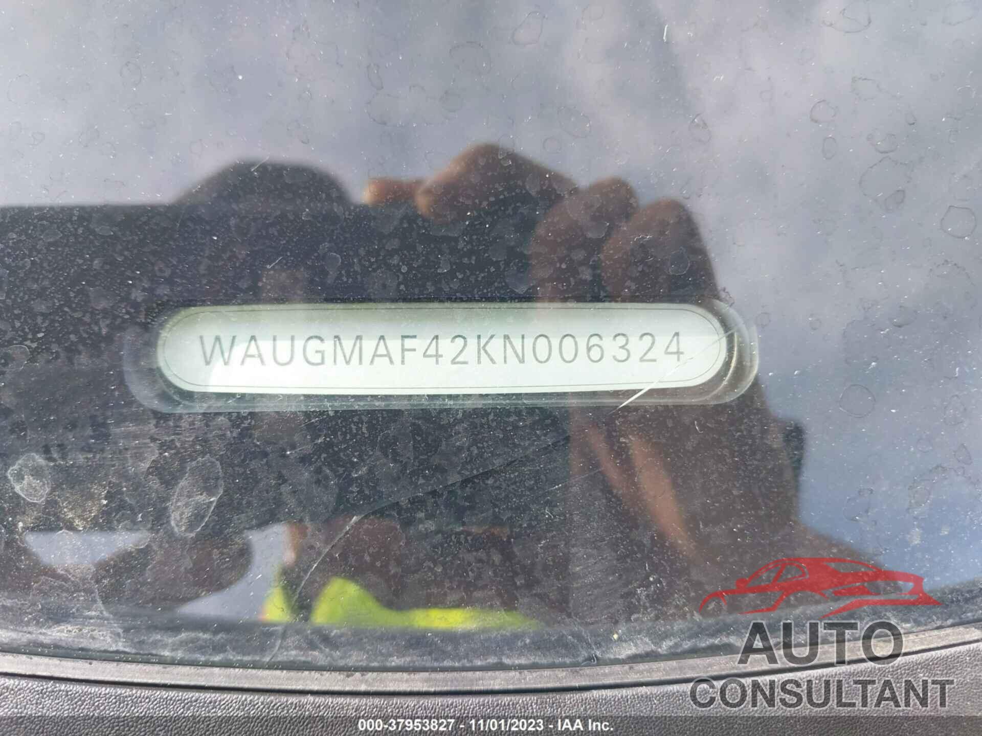 AUDI A4 2019 - WAUGMAF42KN006324
