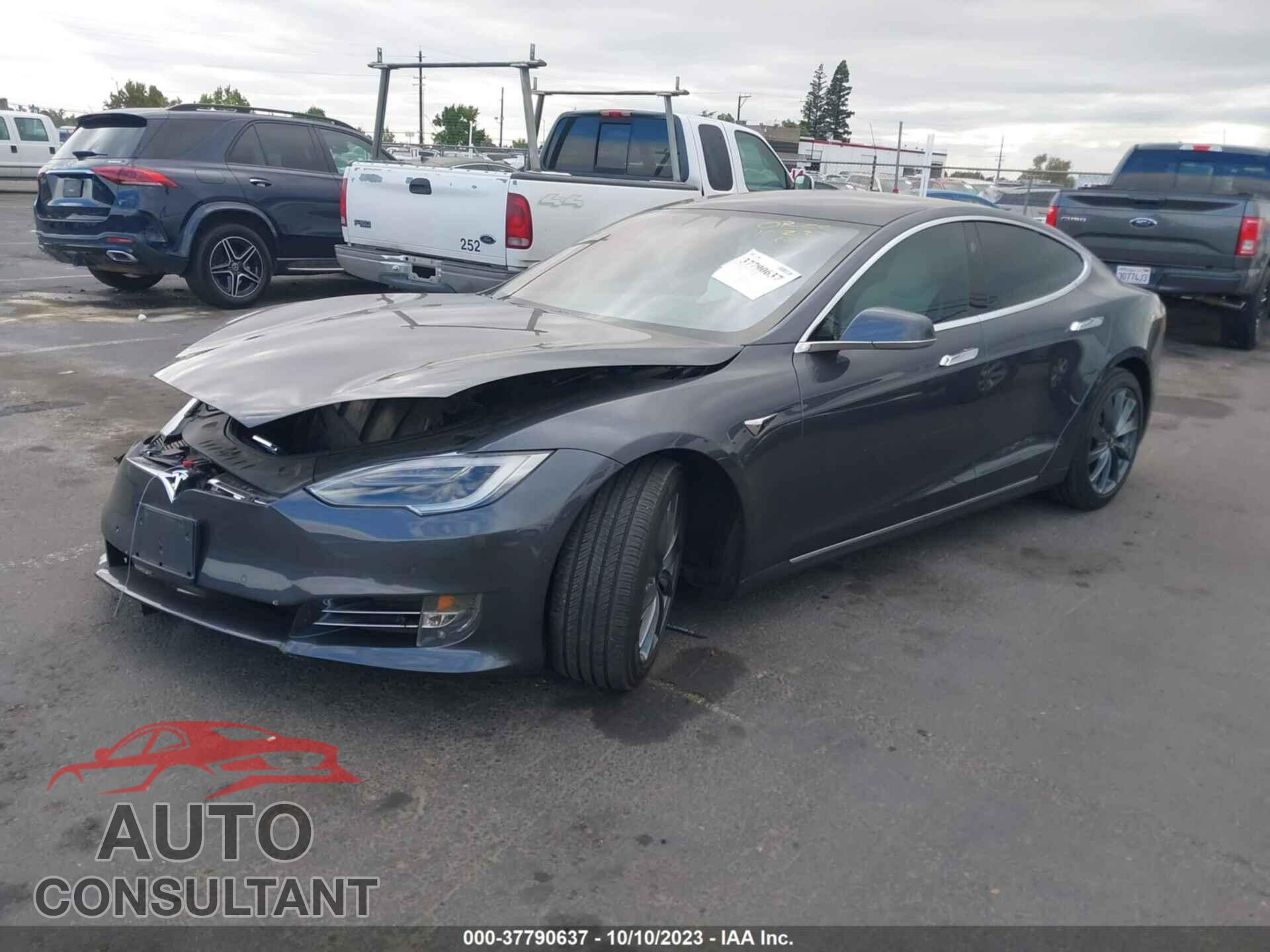 TESLA MODEL S 2017 - 5YJSA1E25HF209611
