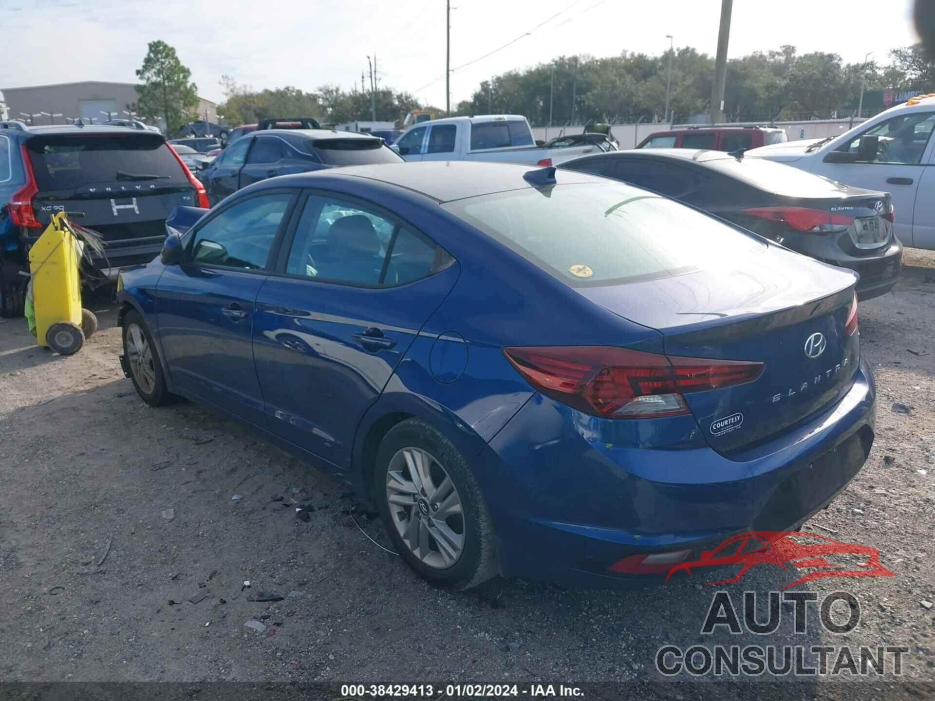 HYUNDAI ELANTRA 2019 - 5NPD84LF3KH463628