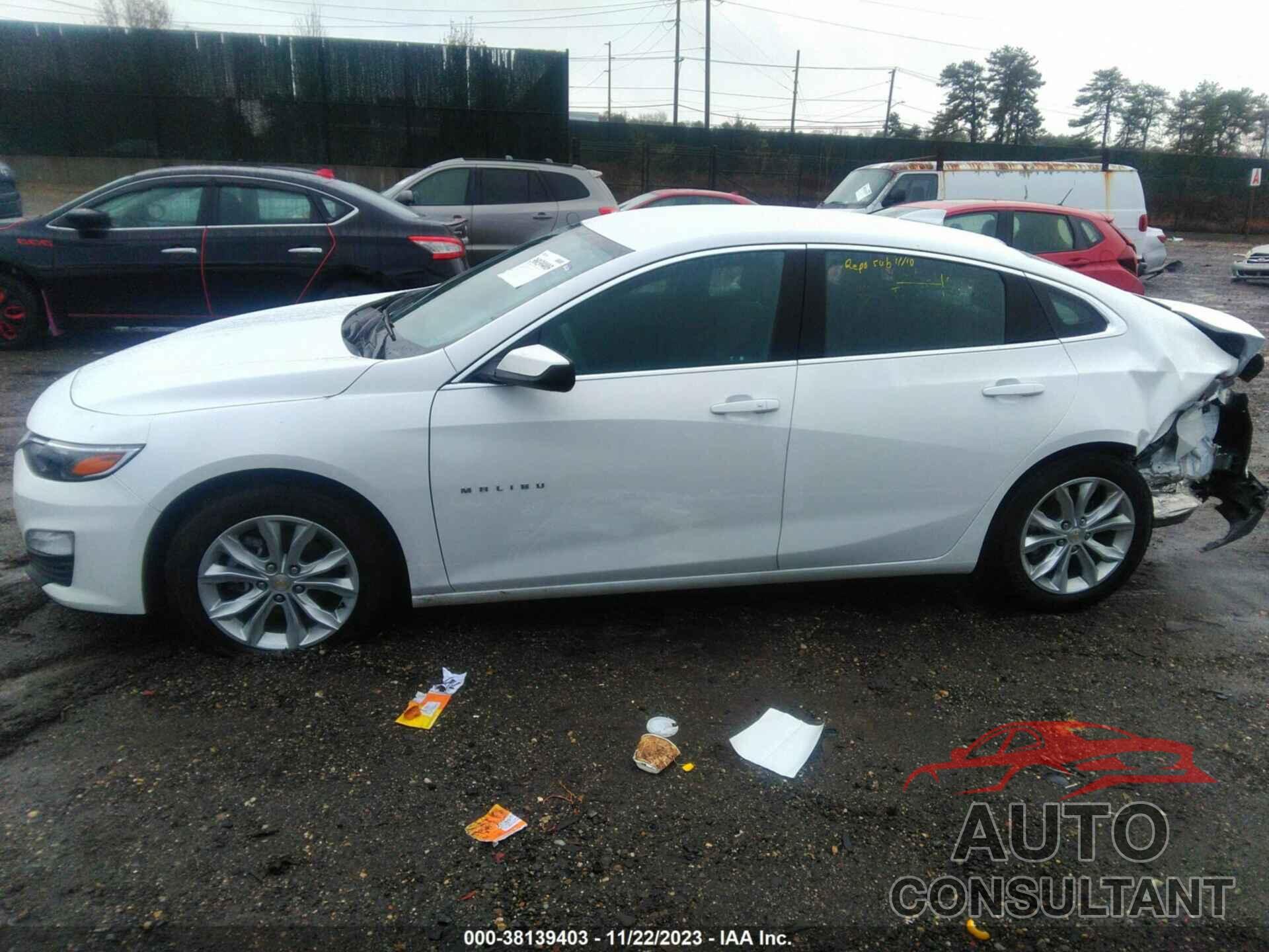 CHEVROLET MALIBU 2022 - 1G1ZD5STXNF181699