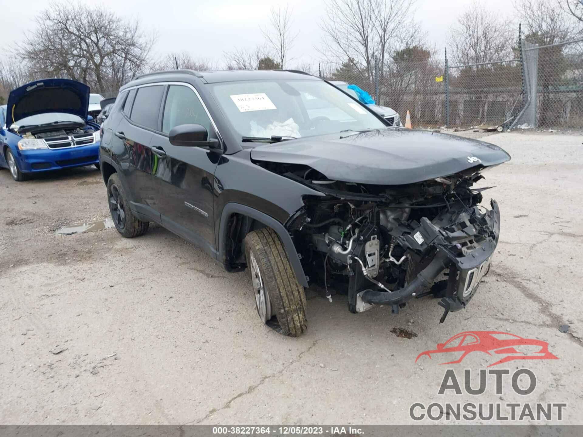 JEEP COMPASS 2018 - 3C4NJDBB7JT400067