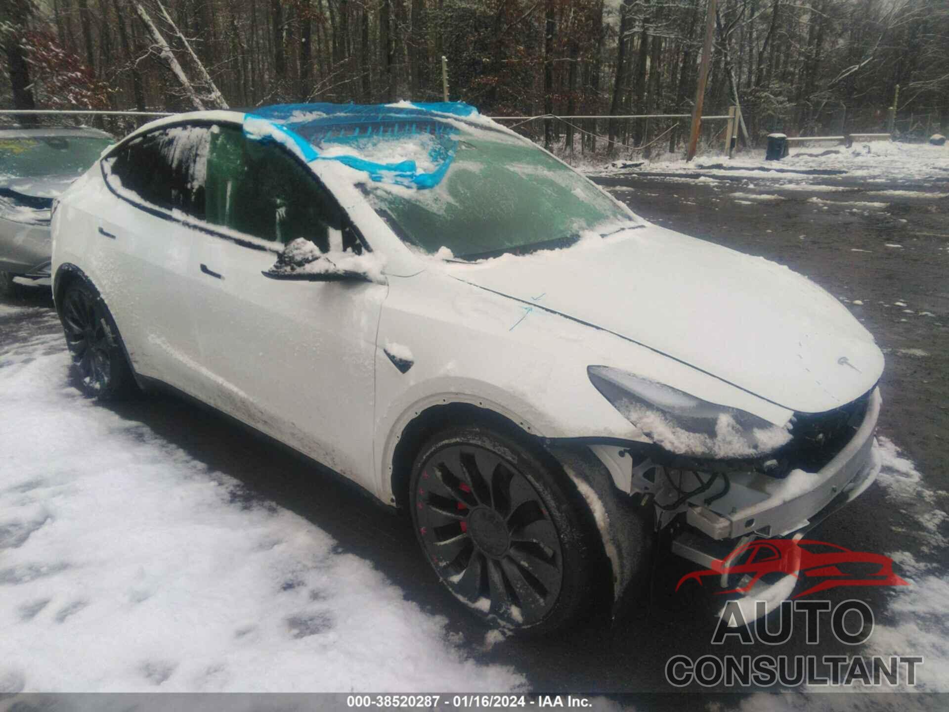 TESLA MODEL Y 2023 - 7SAYGDEFXPF802850
