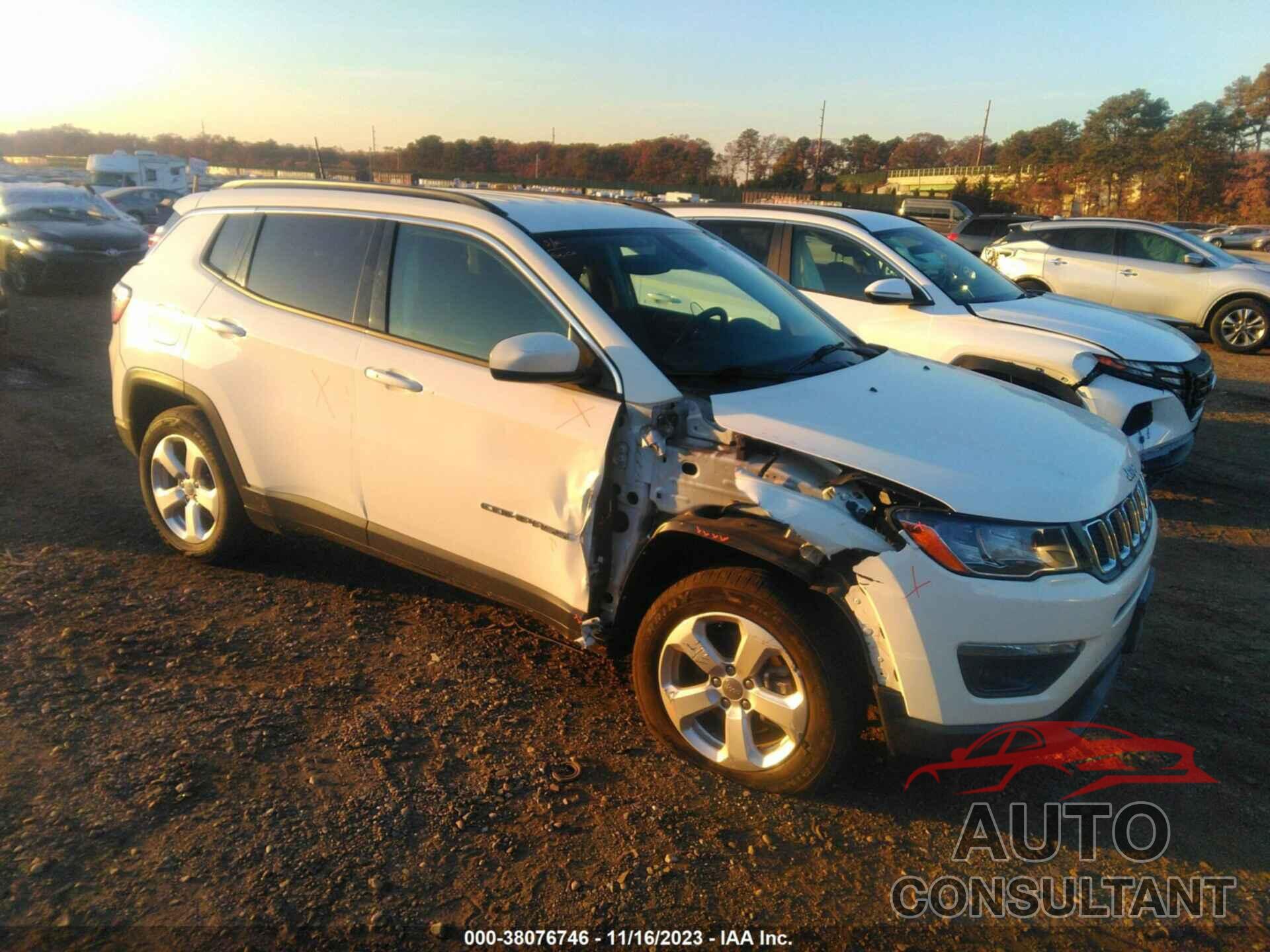 JEEP COMPASS 2018 - 3C4NJDBB8JT283163