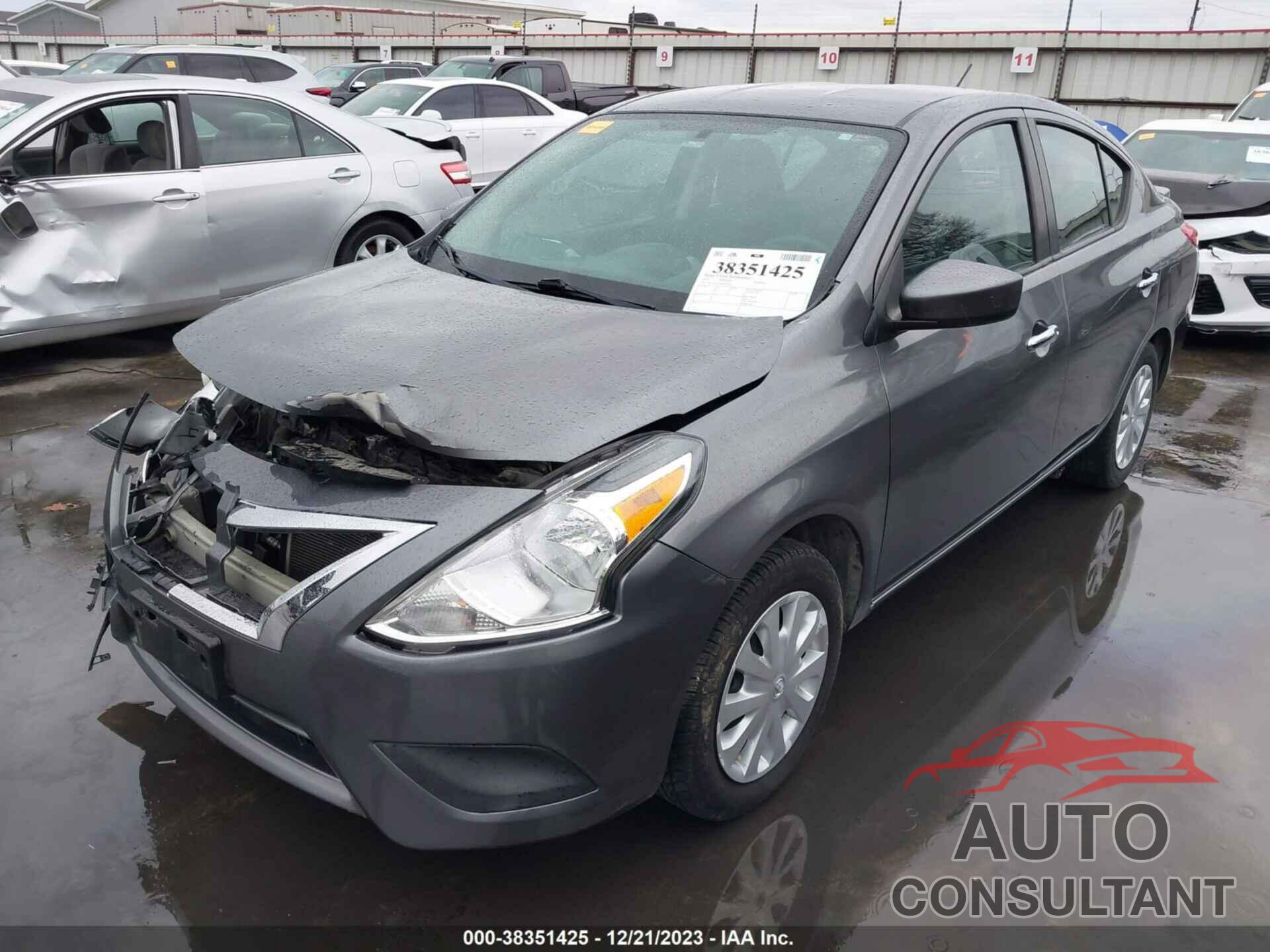 NISSAN VERSA 2019 - 3N1CN7AP6KL847102