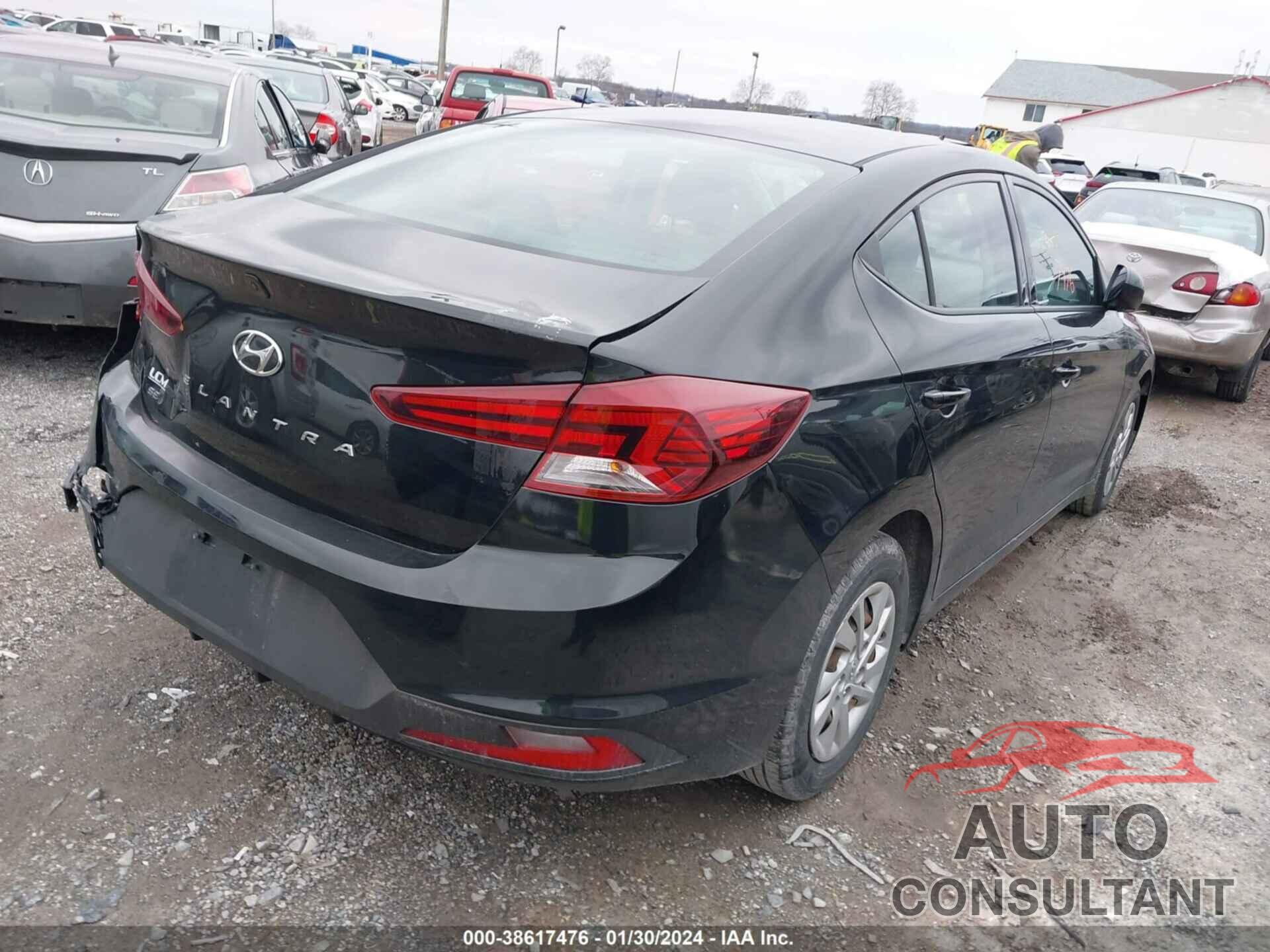 HYUNDAI ELANTRA 2019 - 5NPD74LF0KH412459