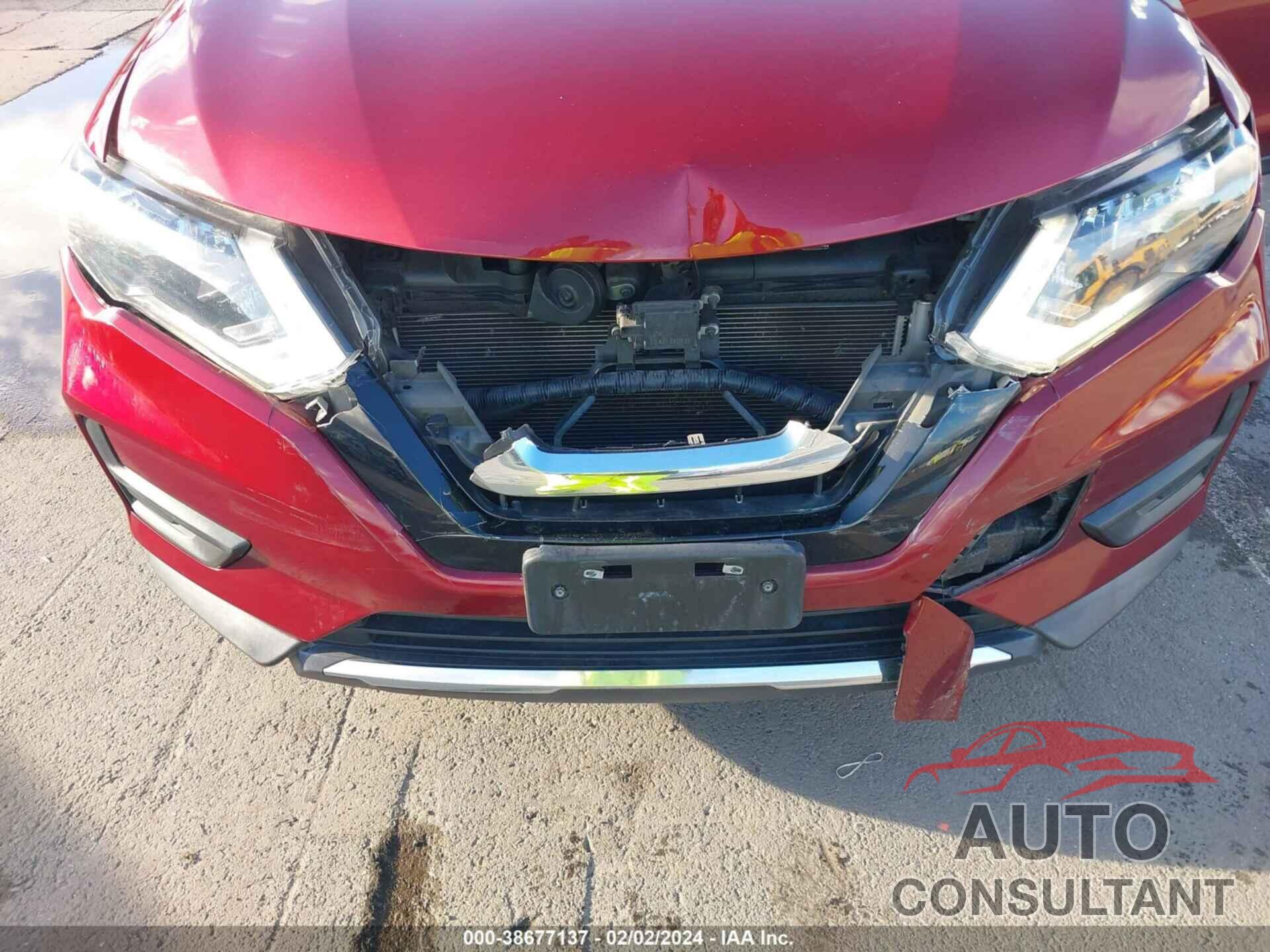 NISSAN ROGUE 2018 - 5N1AT2MT7JC722900