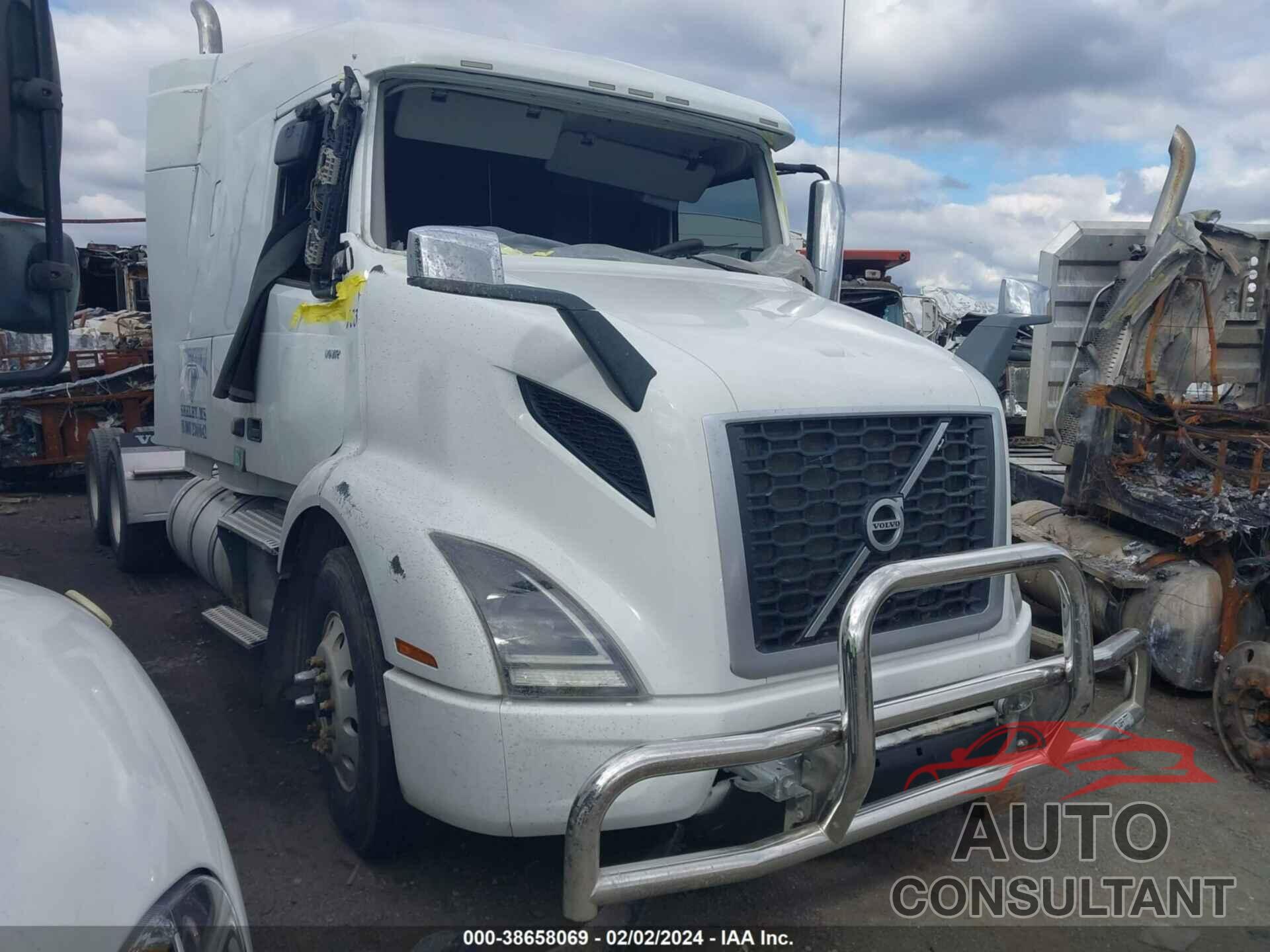 VOLVO VNR 2019 - 4V4WC9EH6KN872410