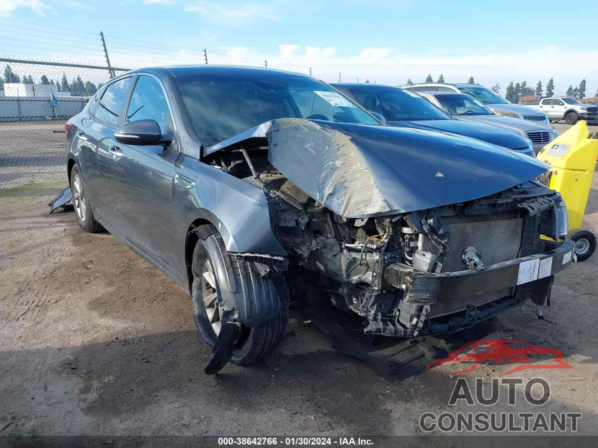 KIA OPTIMA 2020 - 5XXGT4L34LG382846