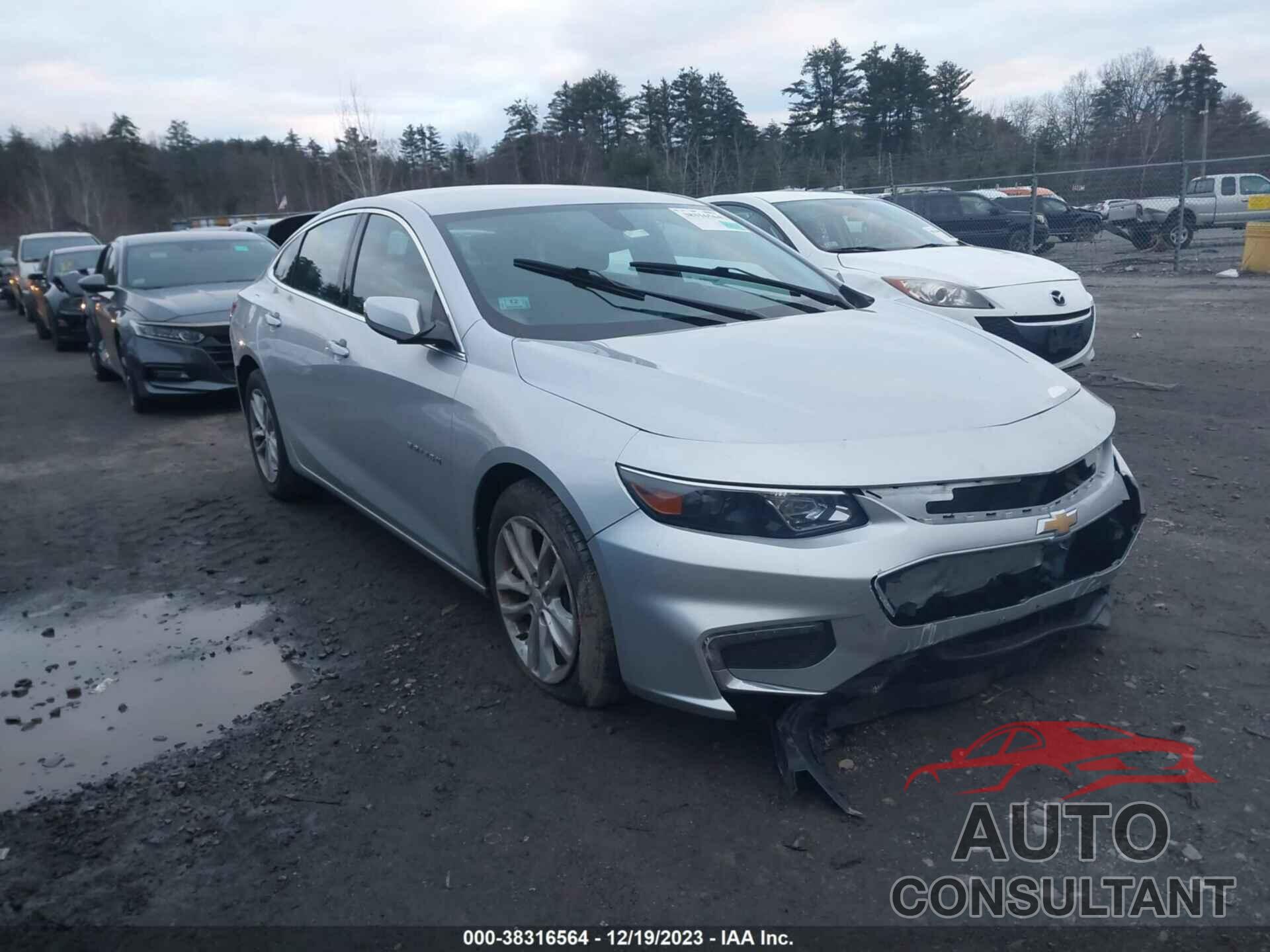 CHEVROLET MALIBU 2018 - 1G1ZD5ST2JF123872