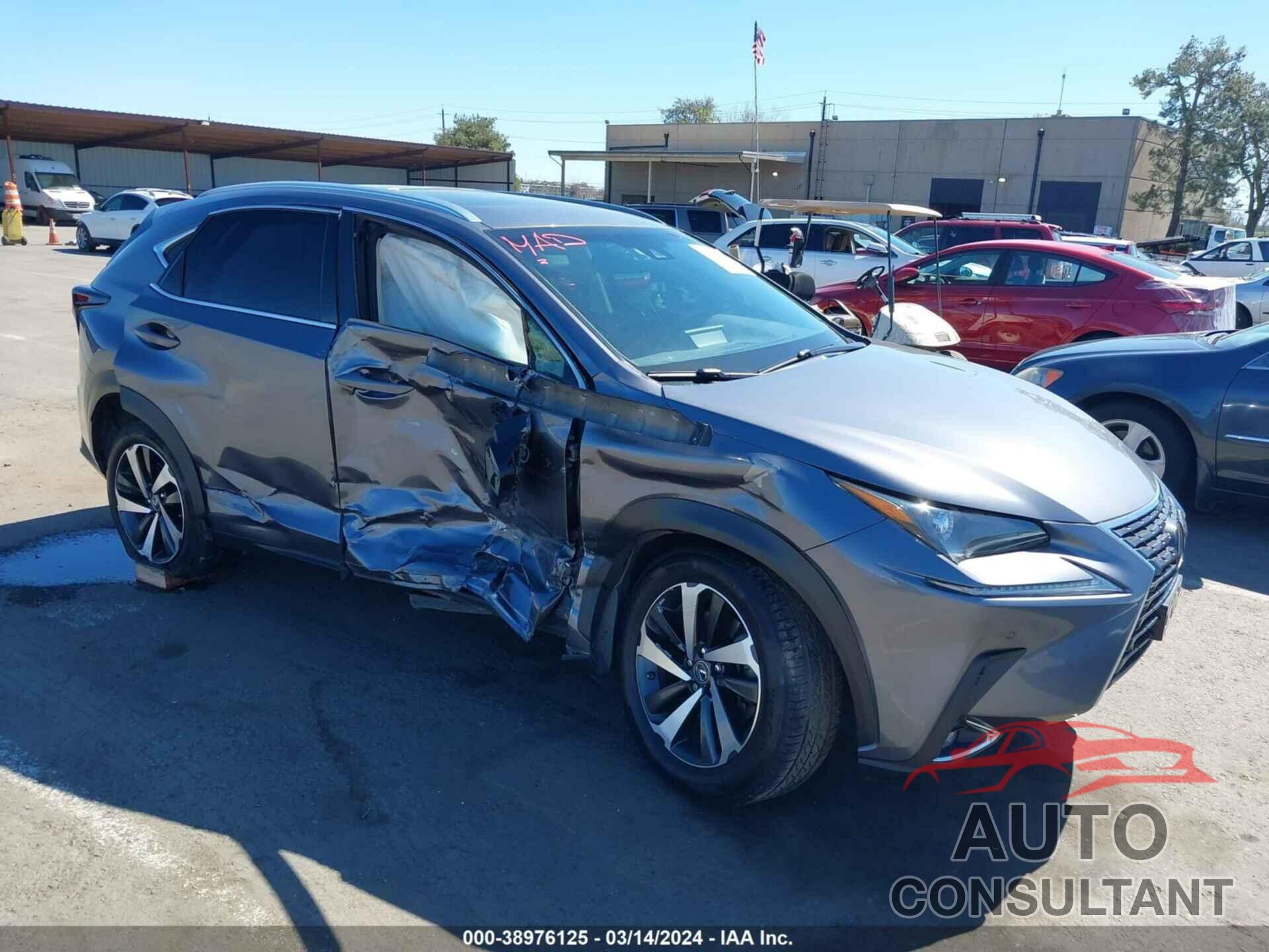 LEXUS NX 300H 2018 - JTJBJRBZ4J2086180